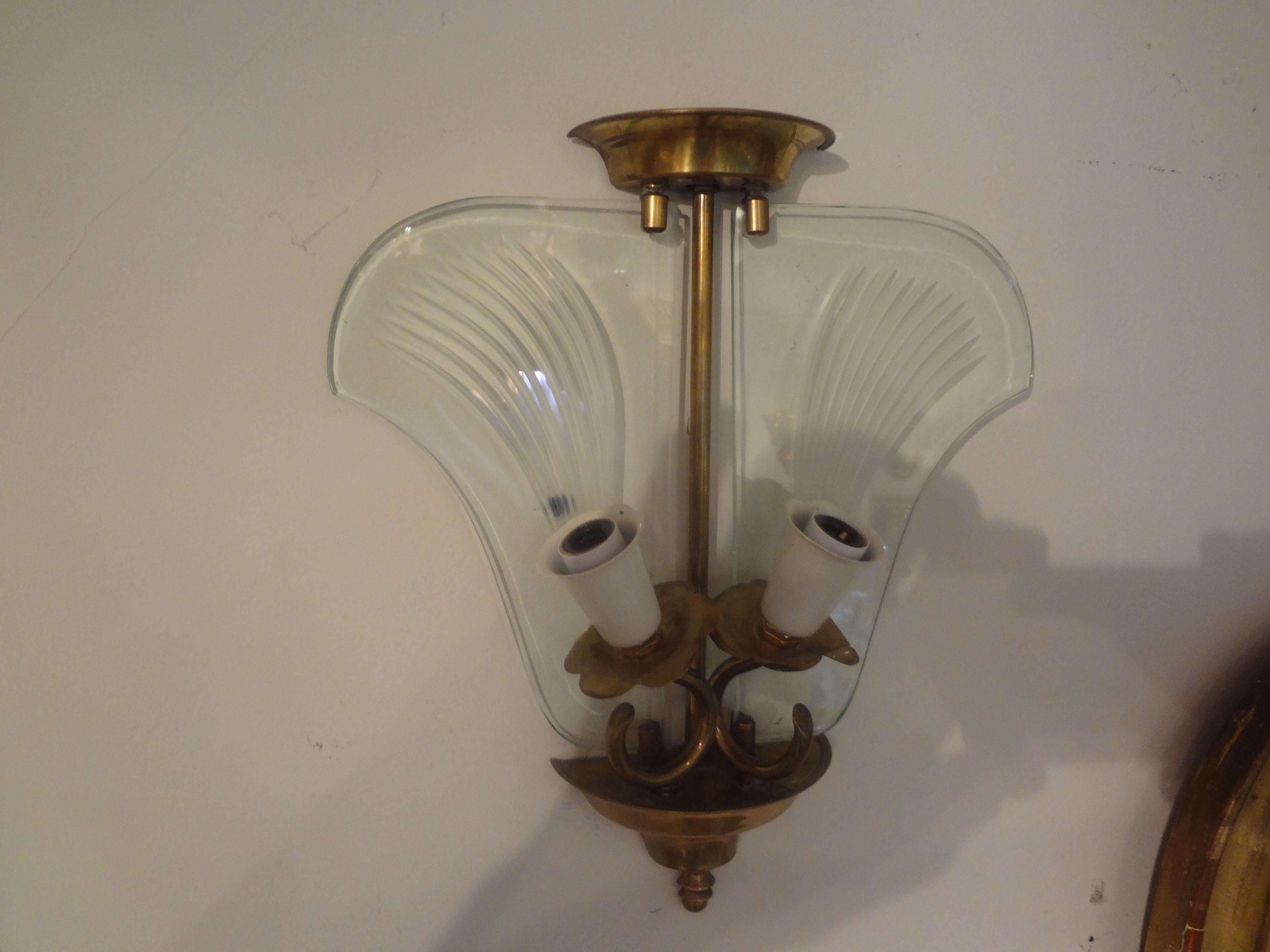 Mid-Century Modern Pair of Italian Fontana Arte Style Brass and Etched Glass Sconces For Sale