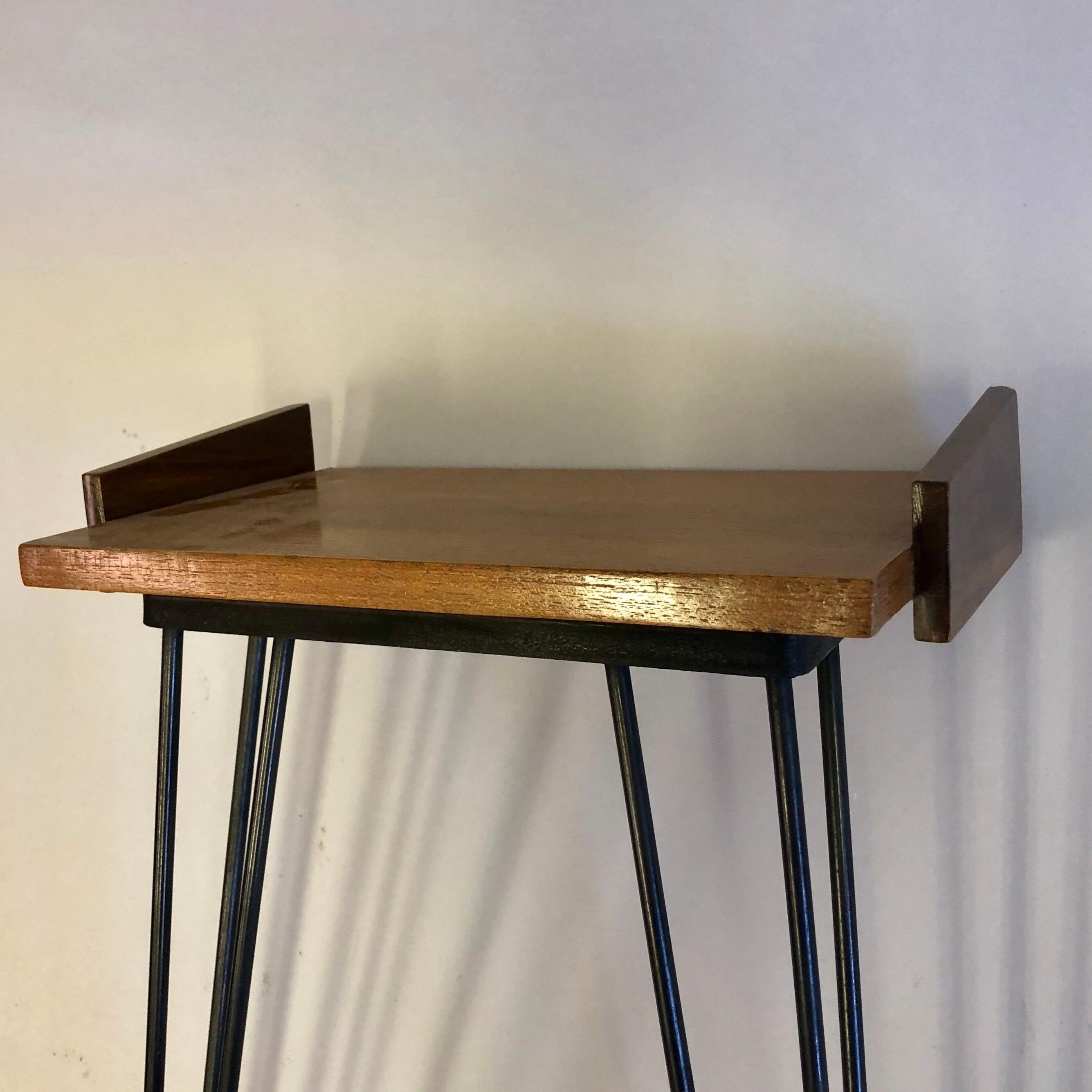 Pair Italian Mid-Century Modern Consoles or Nightstands Attr. to Osvaldo Borsani For Sale 2