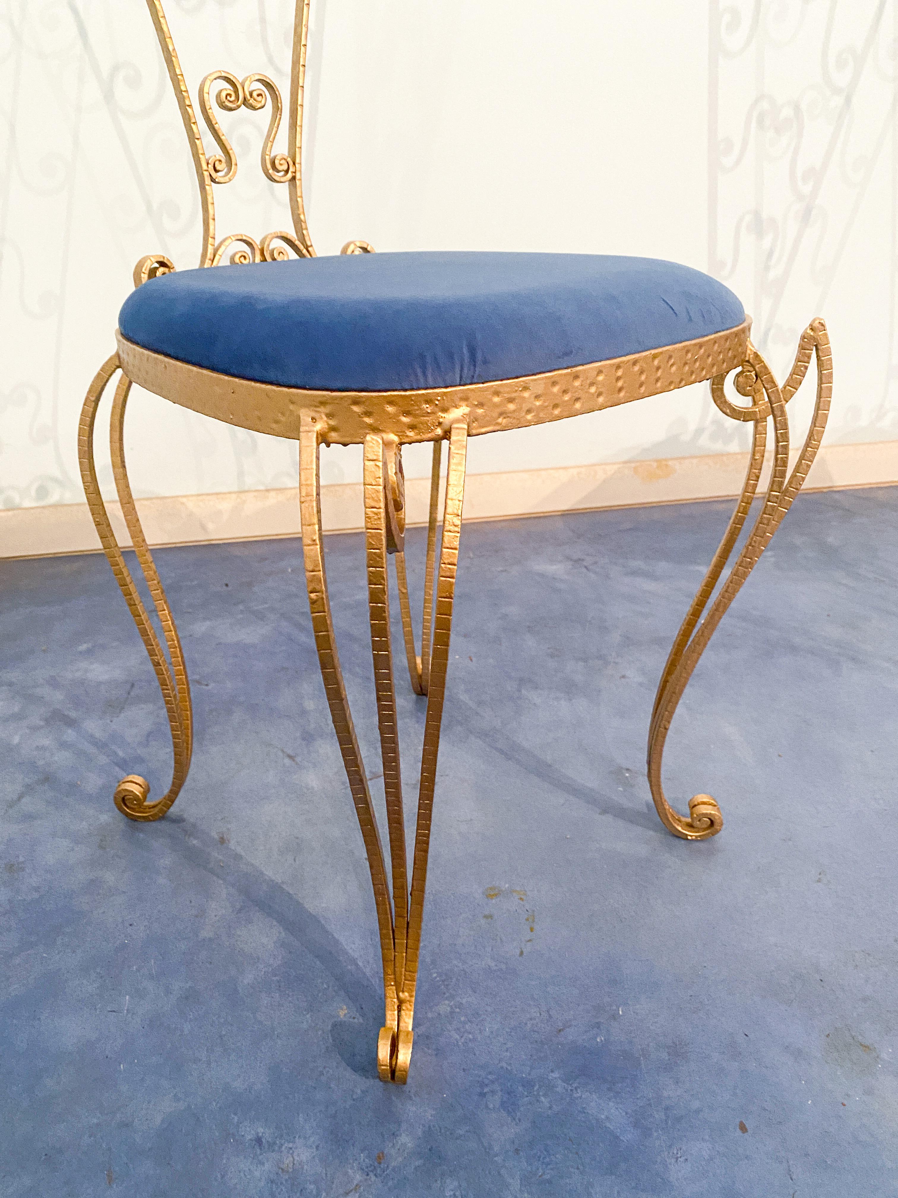 Pair of Italian Mid-Century Modern Luigi Colli Gold Iron Vanity Chairs, 1950s For Sale 1