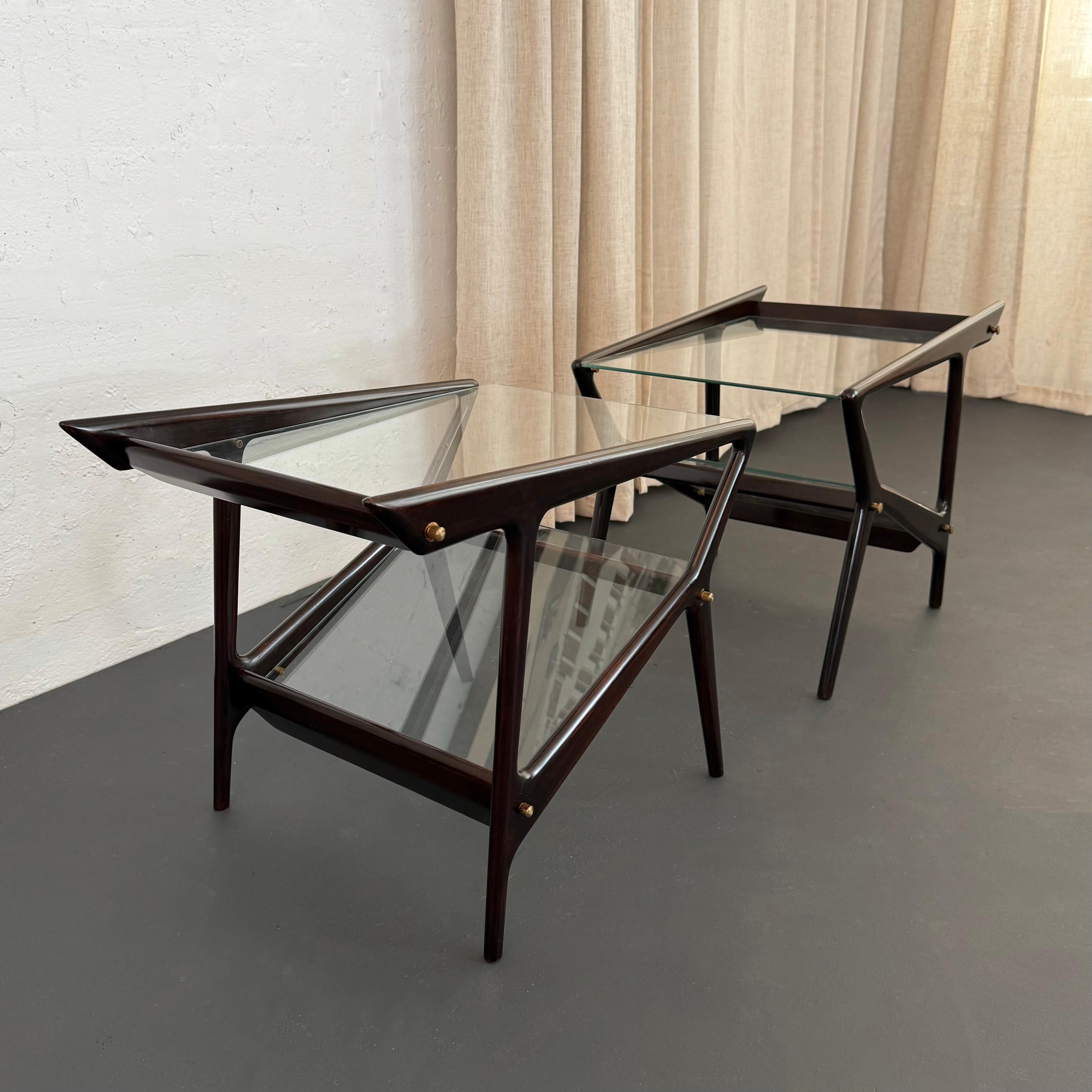Coppia di tavolini portariviste italiani del Mid-Century Modern di Ico Parisi in vendita 2
