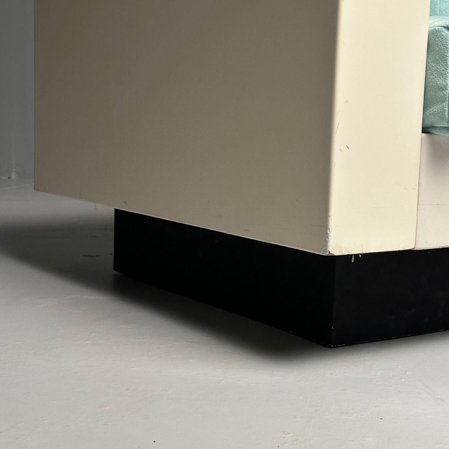 Massimo Vignelli, Poltronova, Mid-Century Modern Saratoga Sofas, Lacquer, Fabric 8