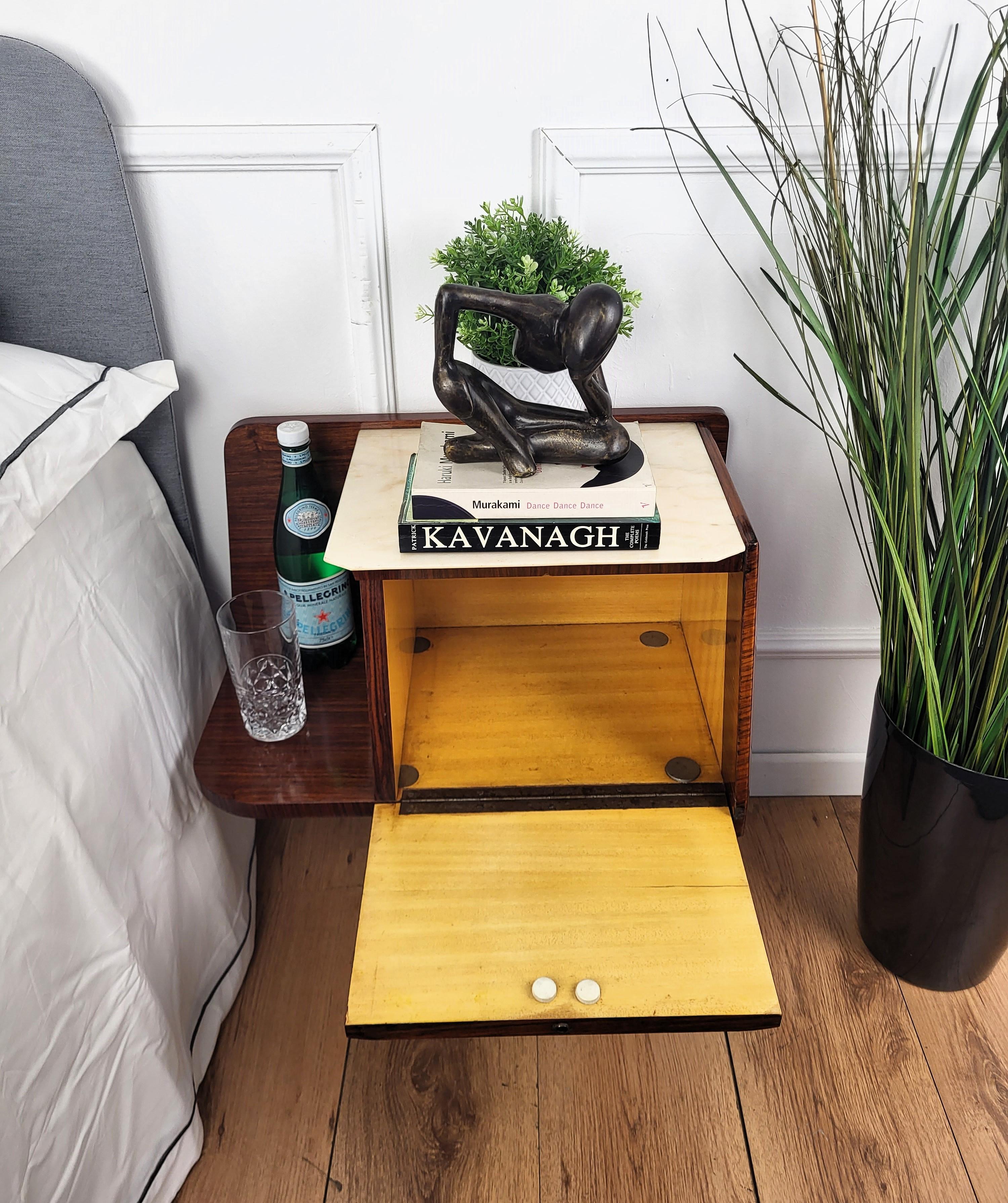 Pair of Italian Mid-Century Modern Night Stands Bedside Tables Wood & Marble Top In Good Condition For Sale In Carimate, Como