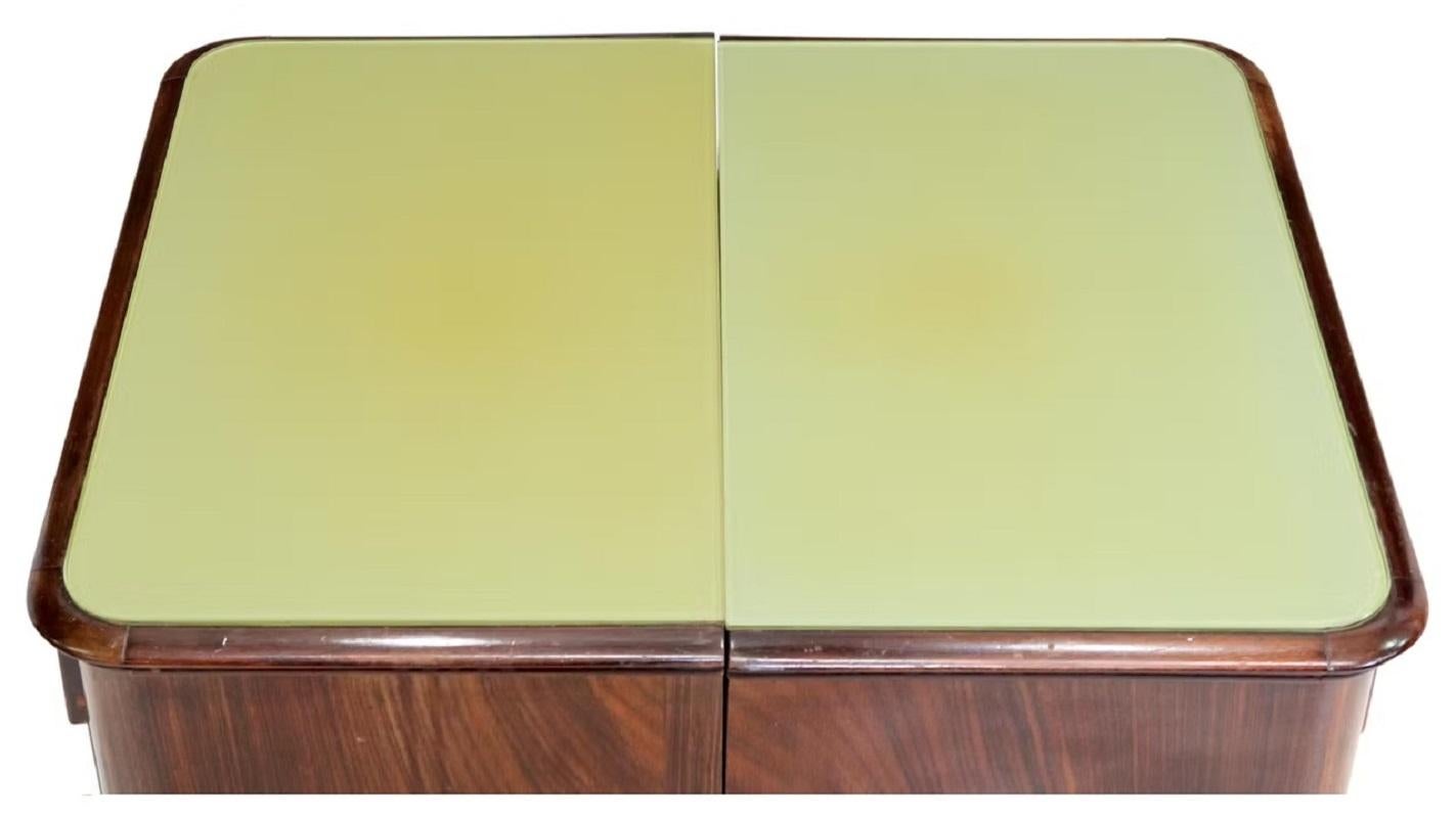 20th Century Pair of Italian Mid-Century Modern Nightstands, Circa 1950s For Sale