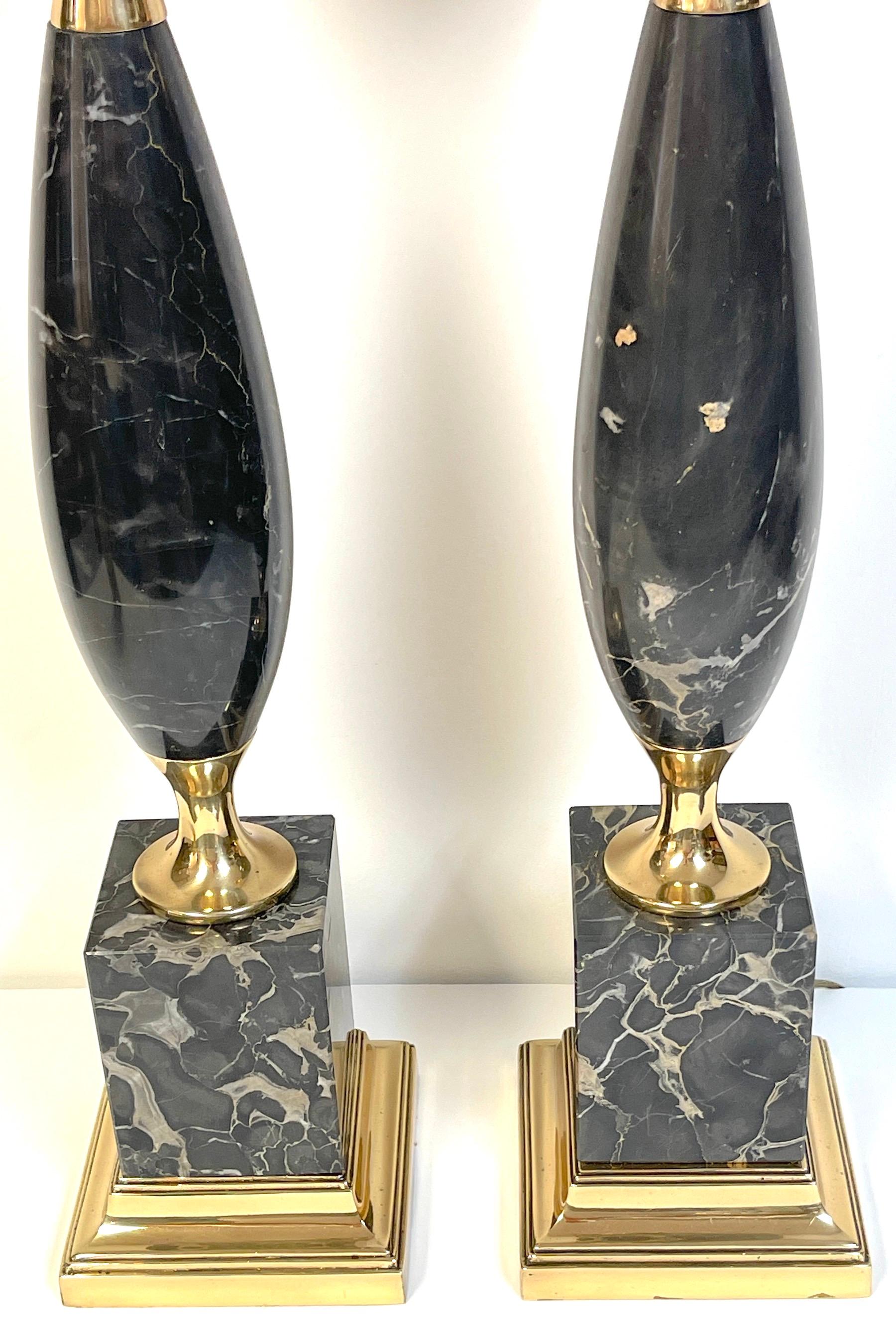 20th Century Pair of Italian Mid-Century Modern Sleek Black Marble & Brass Lamps
