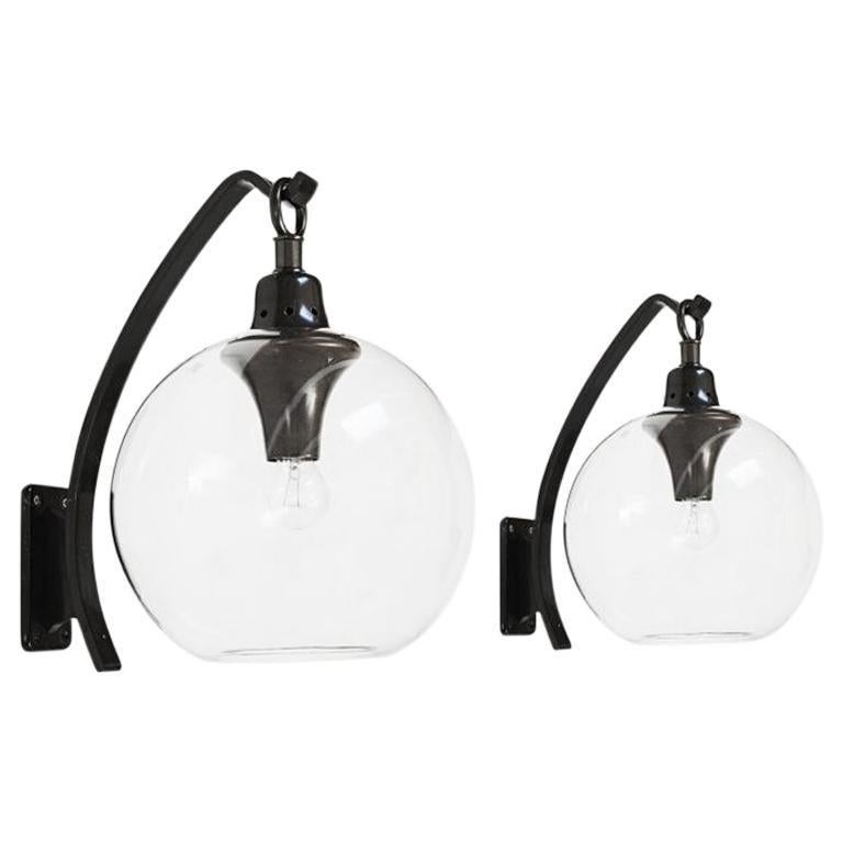 Pair of Italian Mid-Century Modern Wall Lamps “Boccia” by Caccia Dominioni Glass For Sale 1