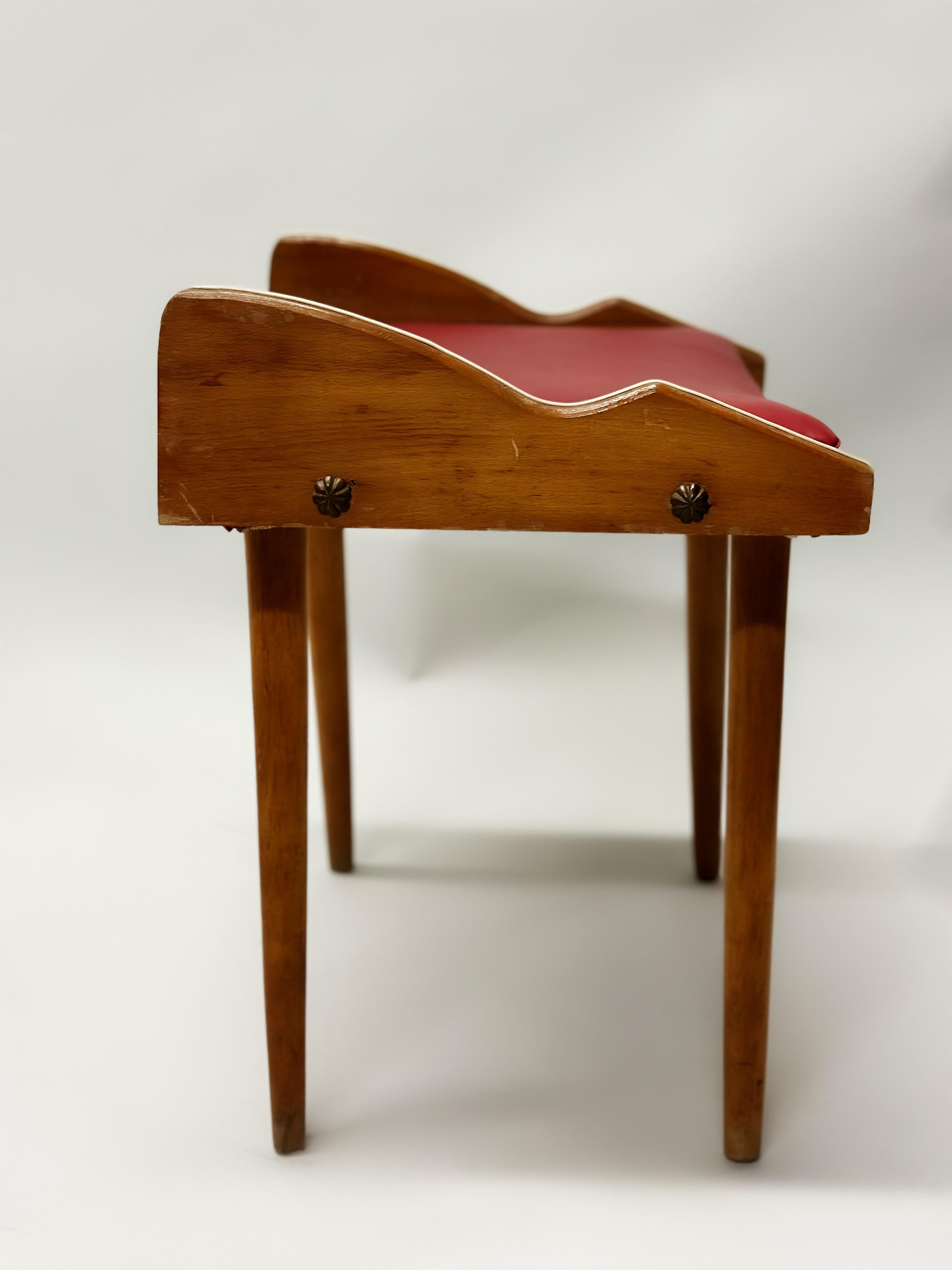 Pair of Italian Mid-Century Modern Wood Benches / Stools Attributed to Gio Ponti For Sale 6