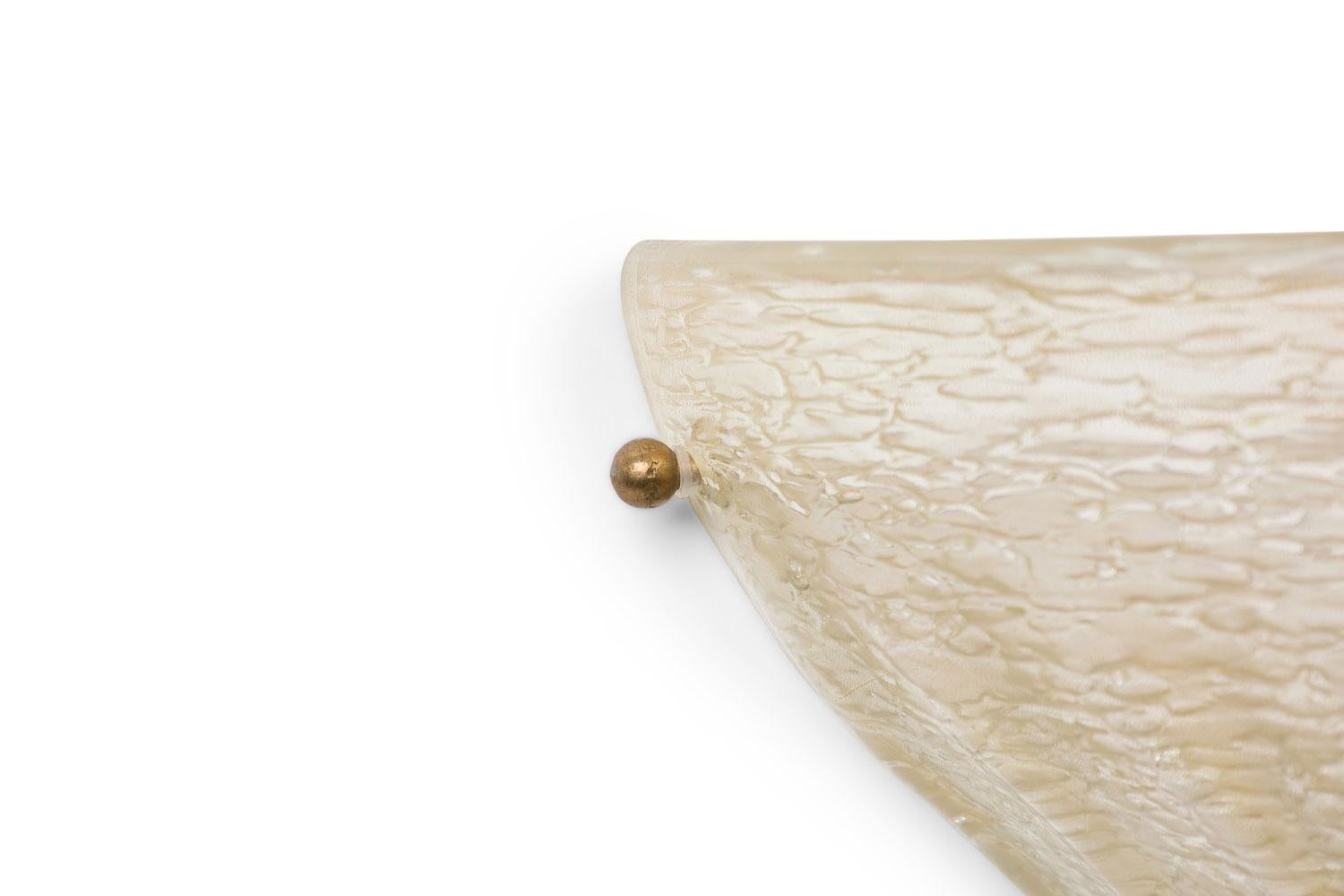 20ième siècle Paire d'appliques murales italiennes du milieu du siècle à Murano en vente