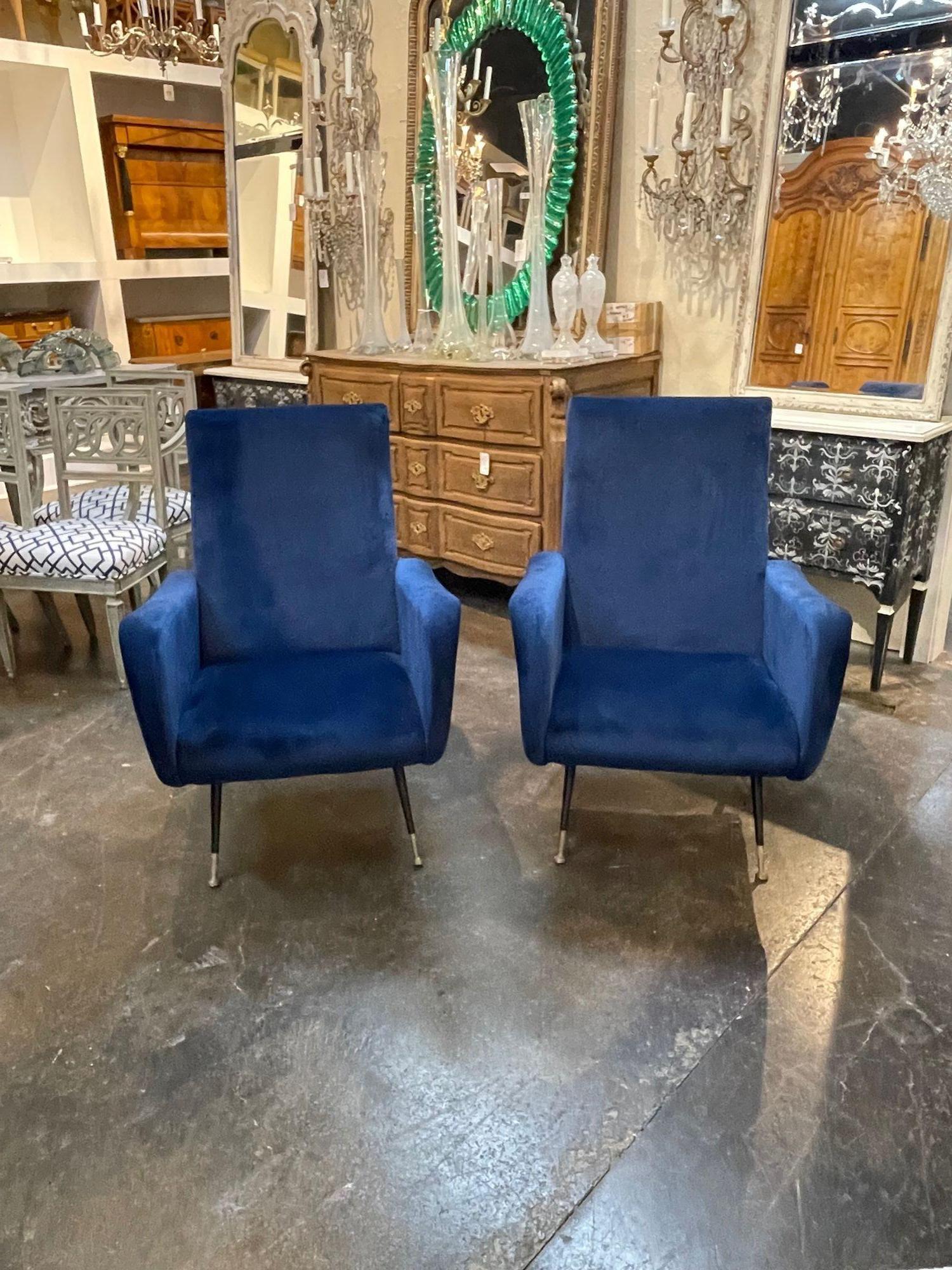 20ième siècle Paire de chaises italiennes du milieu du siècle, style Gio Ponti, marine en vente