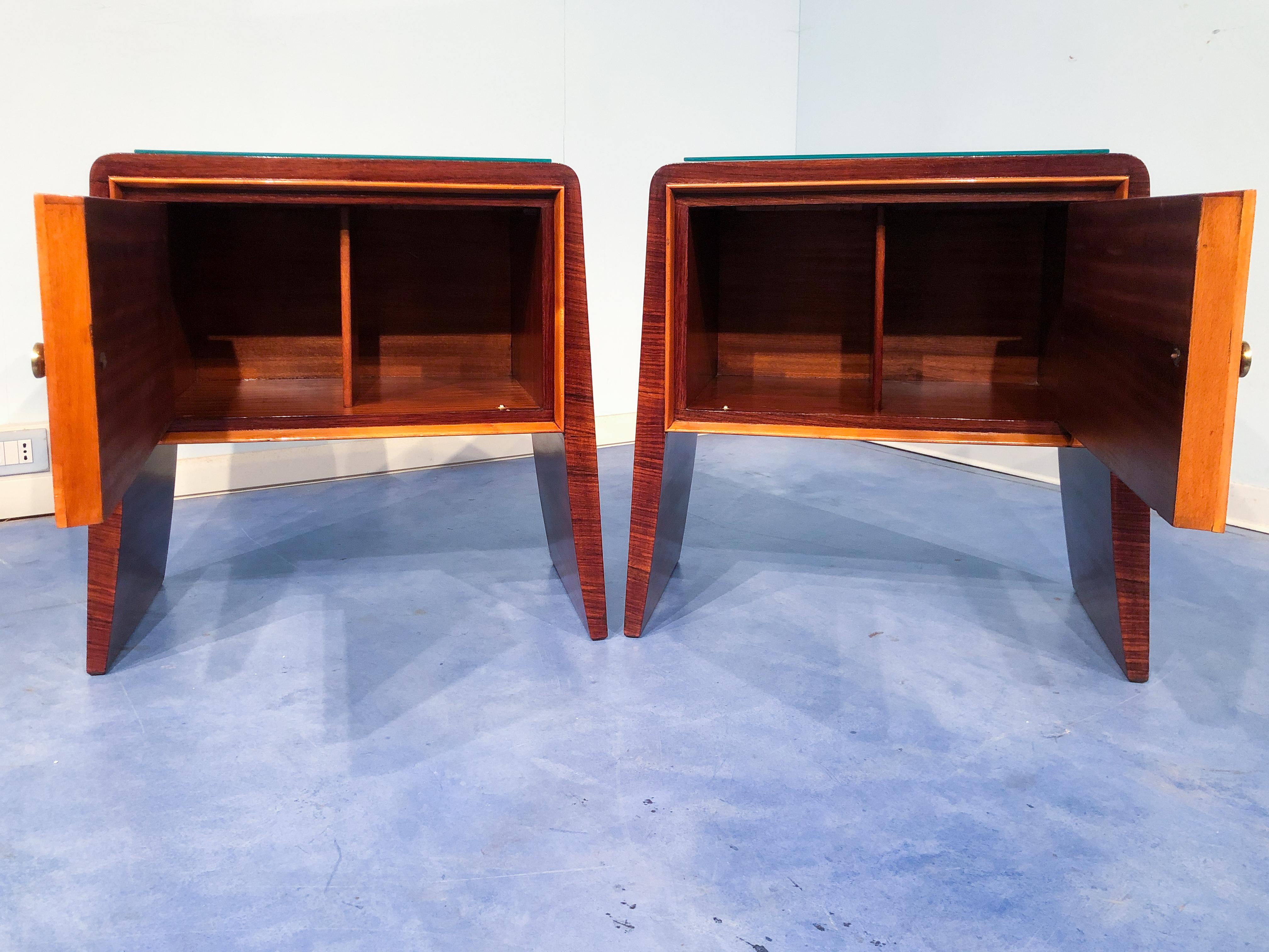 Mid-Century Modern Pair of Italian Mid-Century Night Stands Attributed to Guglielmo Ulrich, 1950s For Sale