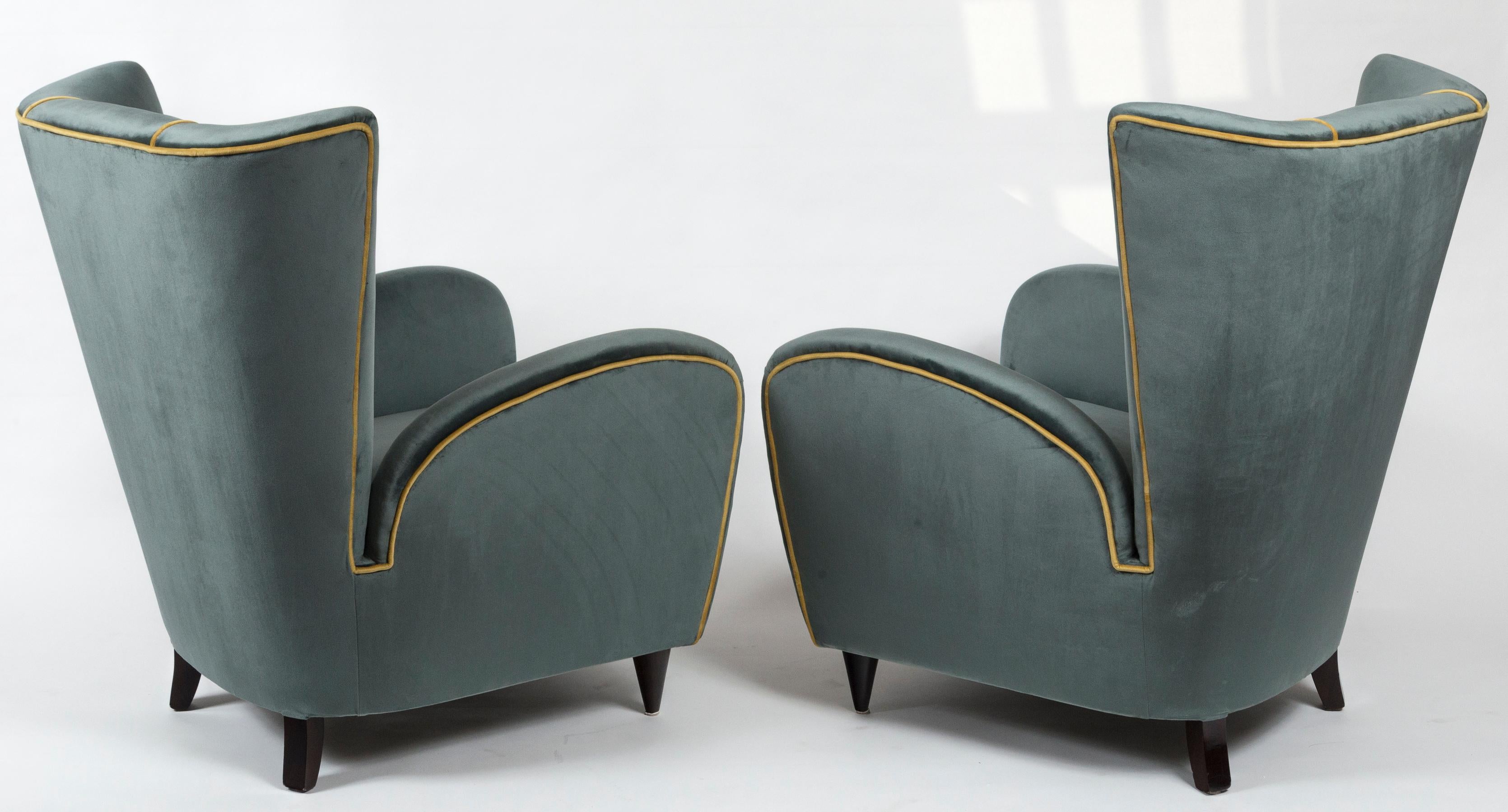 Pair of Italian Mid Century Paolo Buffa Lounge Chairs  3