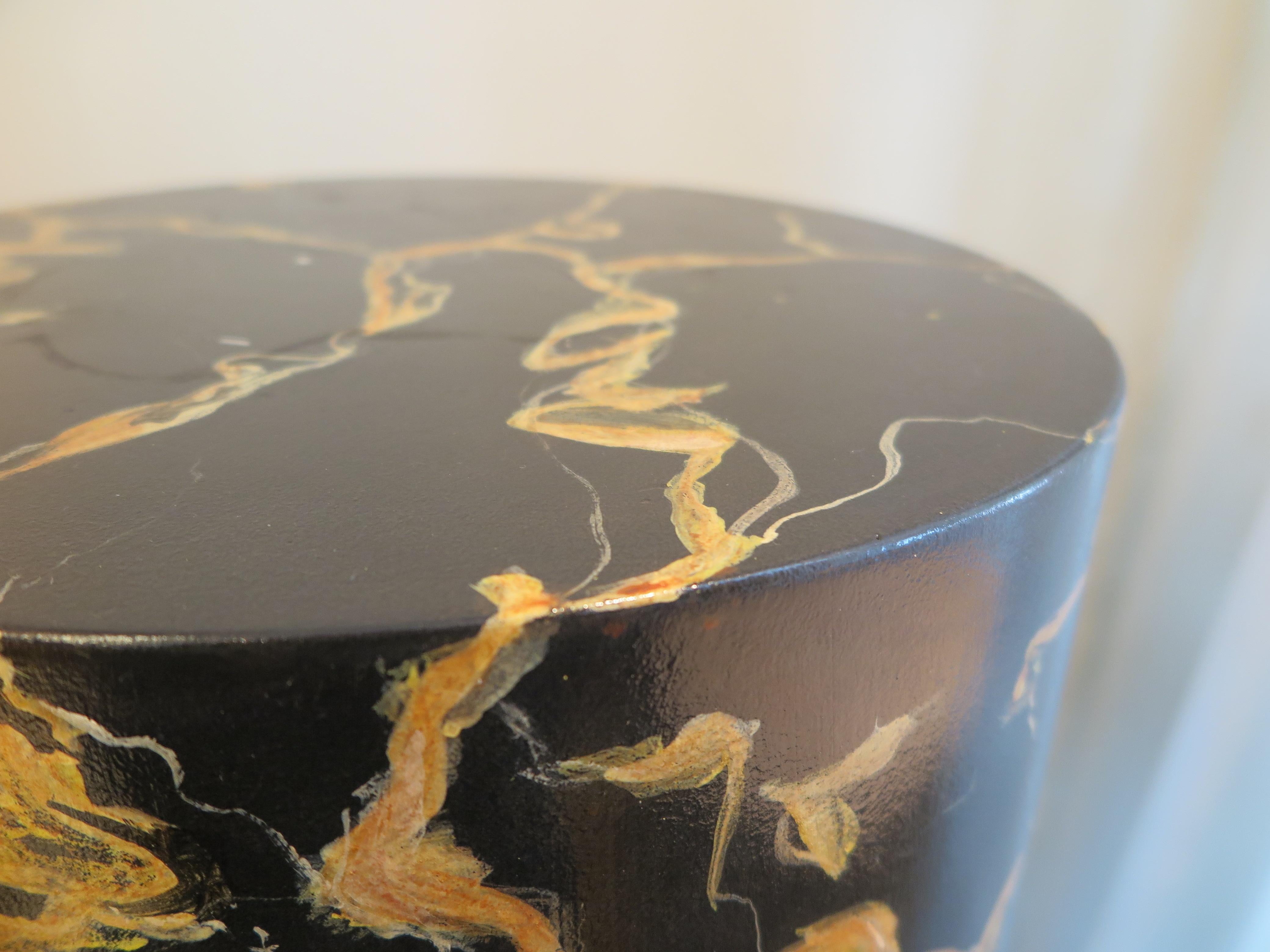 Pair of Italian Mid-Century Pedestals with Hand-Painted Marble Motif In Good Condition For Sale In Los Angeles, CA