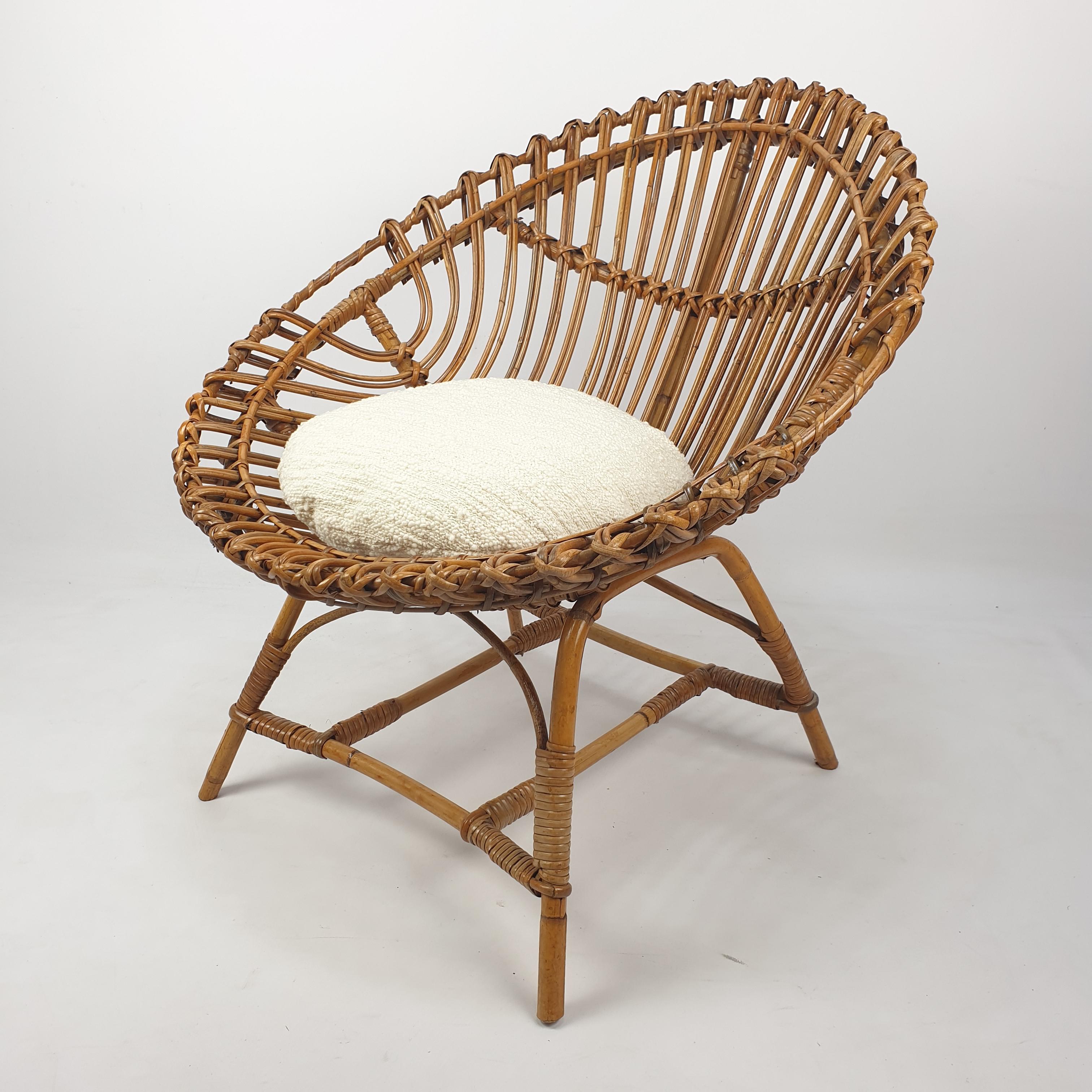 Mid-Century Modern Pair of Italian Mid Century Rattan and Bamboo Lounge Chairs, 1960's
