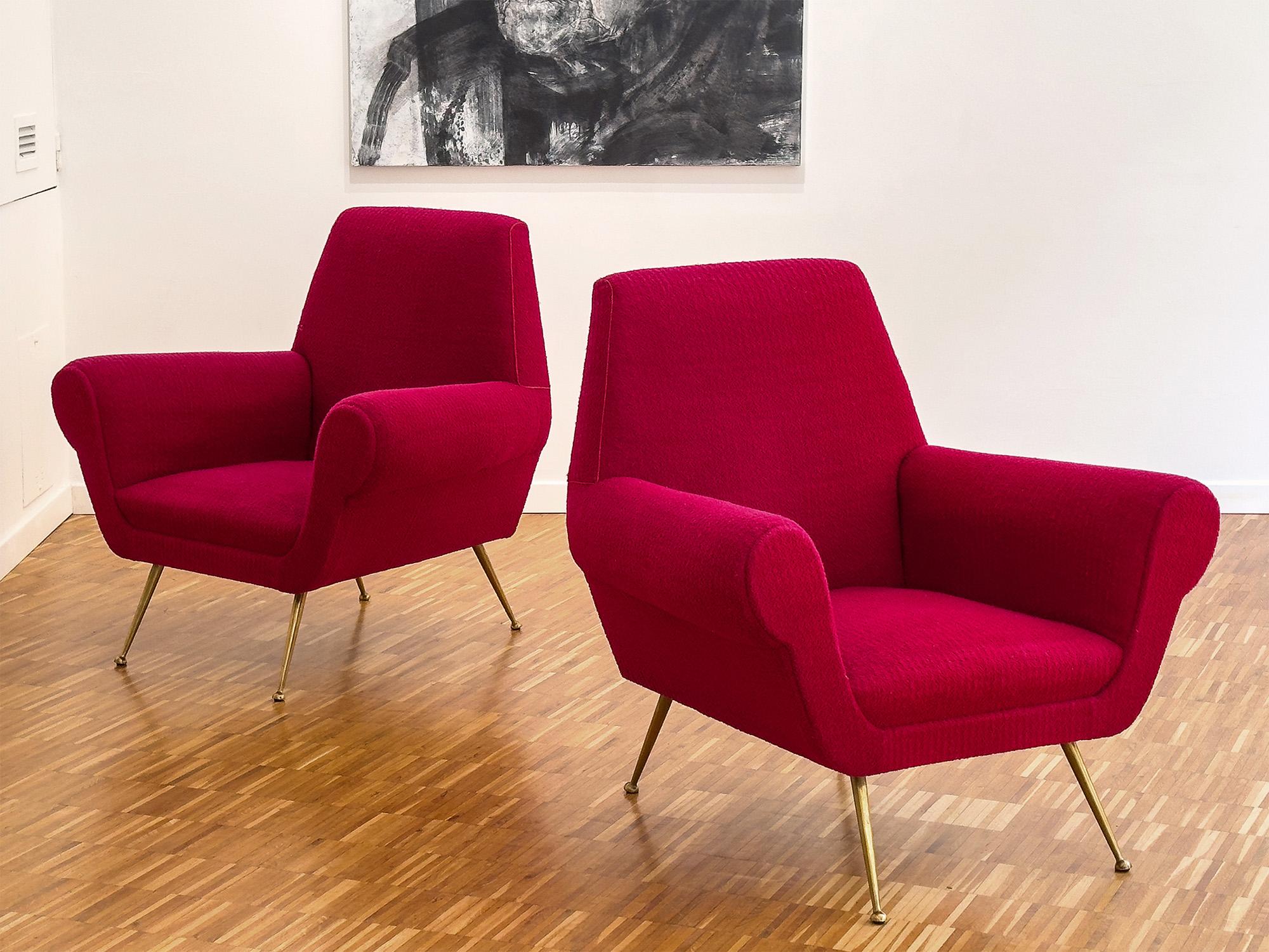 This exquisite pair of armchairs is original of the 1950s and has been designed by architect and designer Gigi Radice — an iconic figure of Italian mid-century design.

This set elevate any interior project with effortless sophistication, defined by