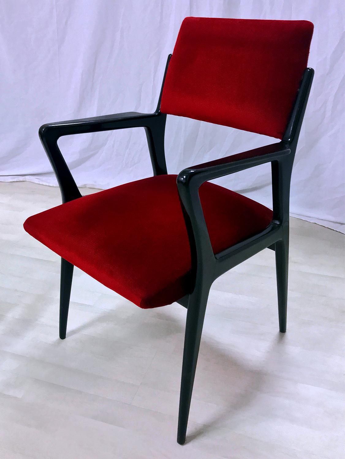 Pair of Italian Mid-Century Scarlet Red Velvet Armchairs, 1950s For Sale 7