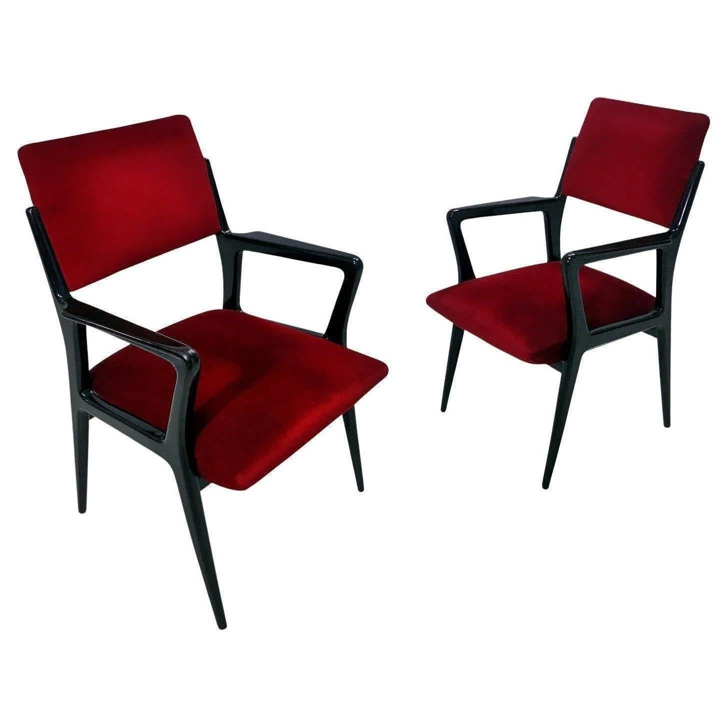 Paire de fauteuils italiens du milieu du siècle en velours rouge écarlate, années 1950