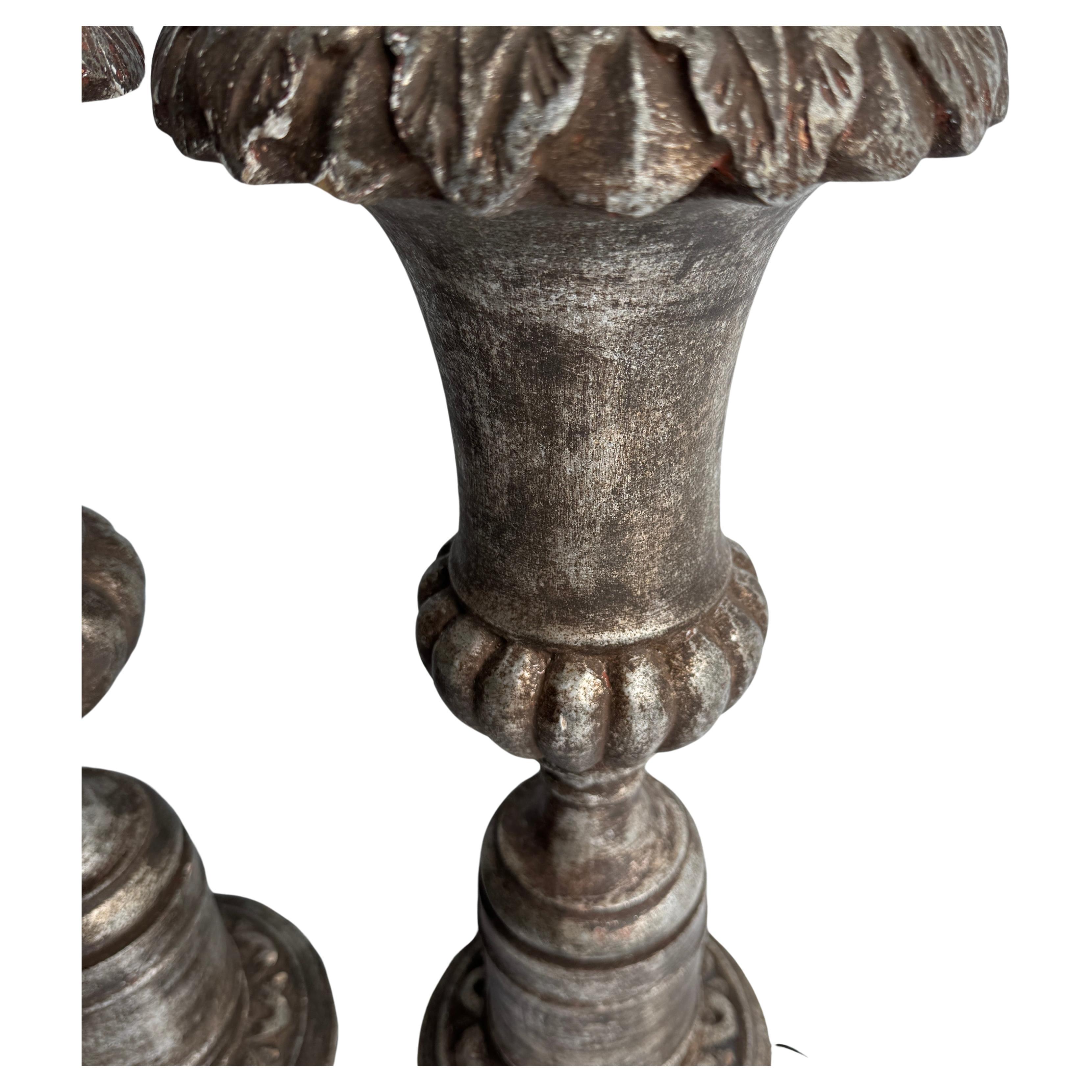 Mid-Century Modern Paire de lampes de table italiennes du milieu du siècle à feuilles d'argent en vente