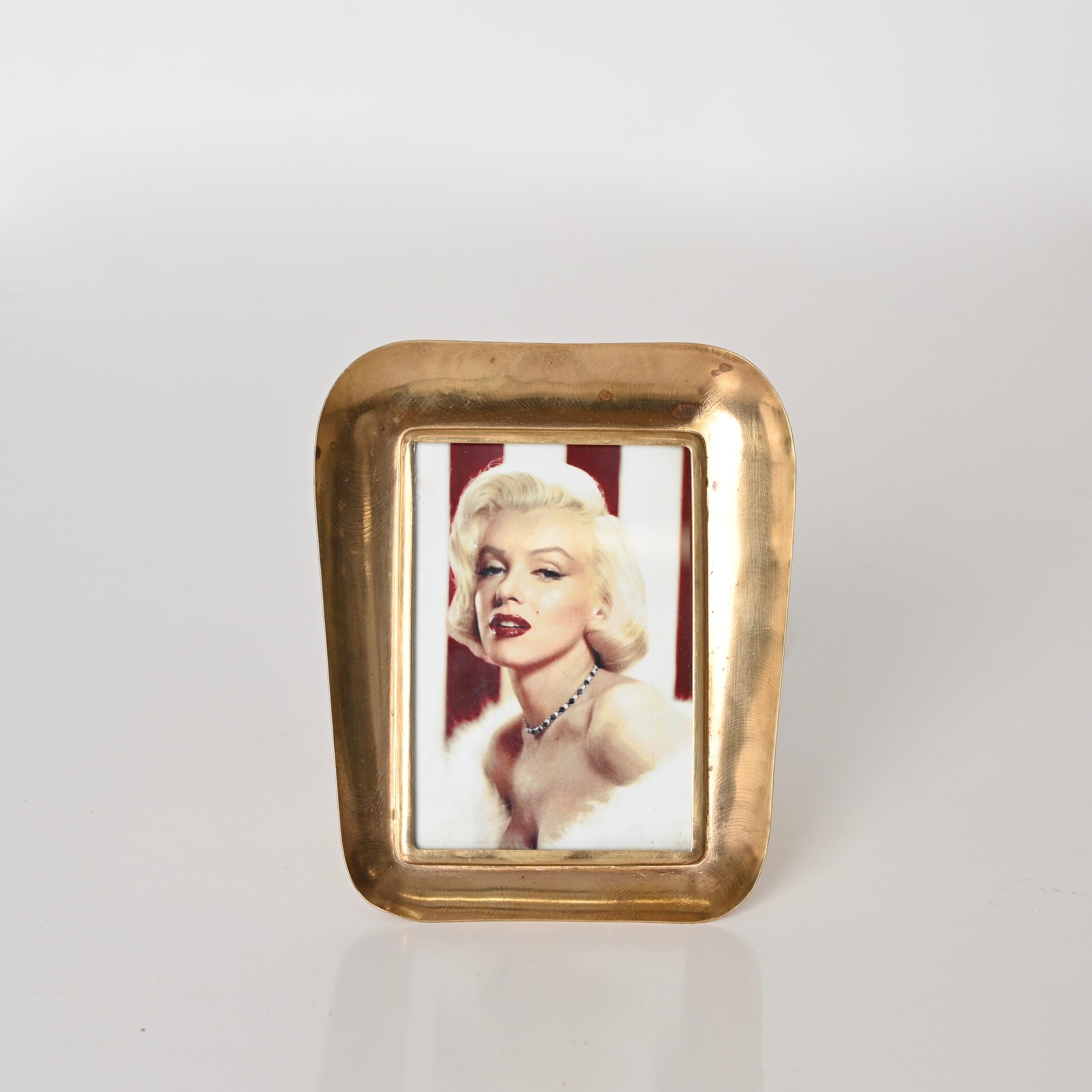 Pair of Italian Mid-Century Solid Gilt Brass Photo Frame, Italy 1950s For Sale 8