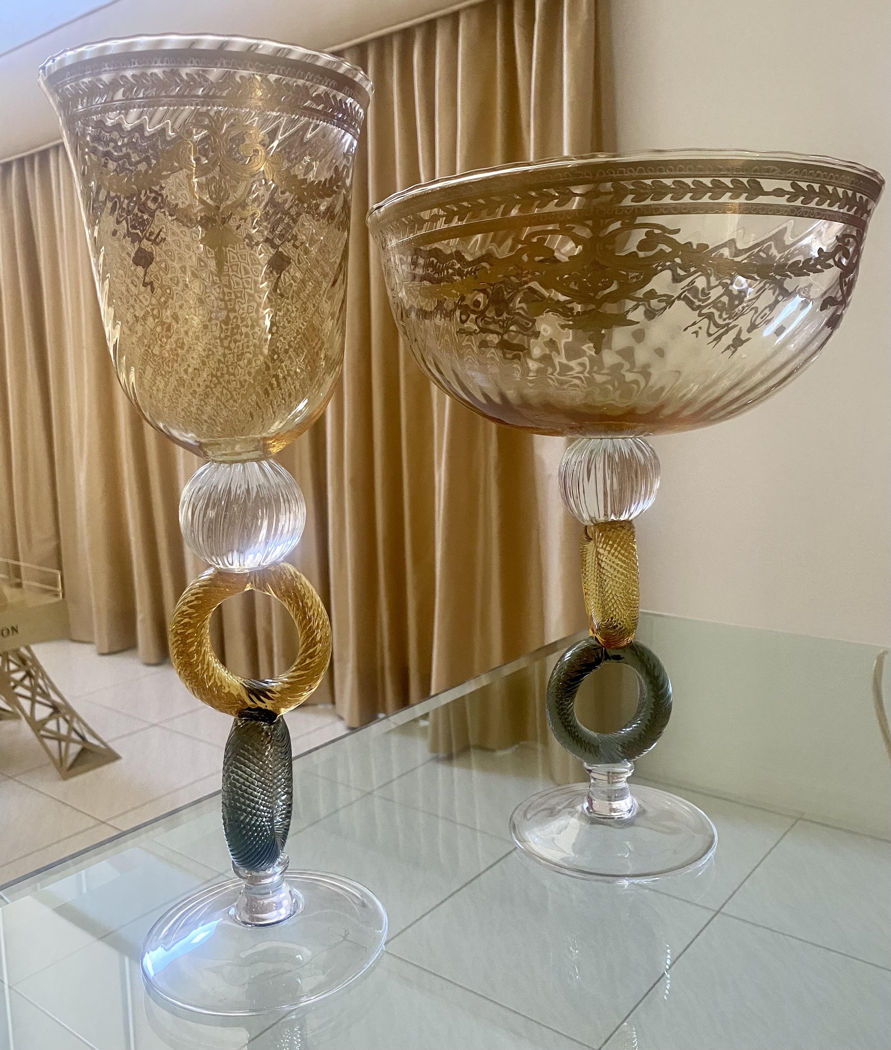 20th Century Pair of Italian Mid-Century Venetian Glass Art with Gold Trim For Sale