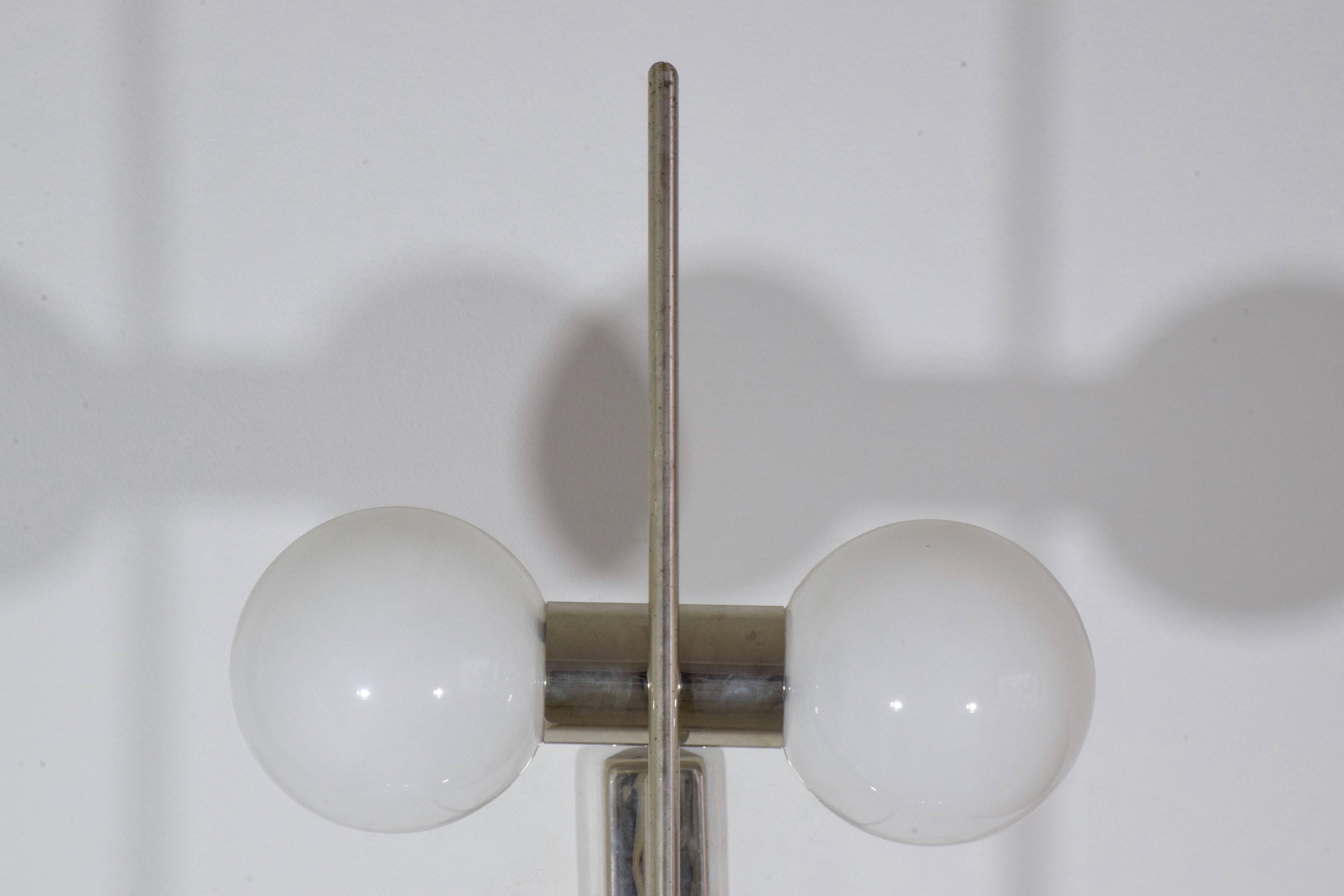 Pair of Italian Midcentury Wall Lights Attributed to Stilnovo, 1960-1970 8