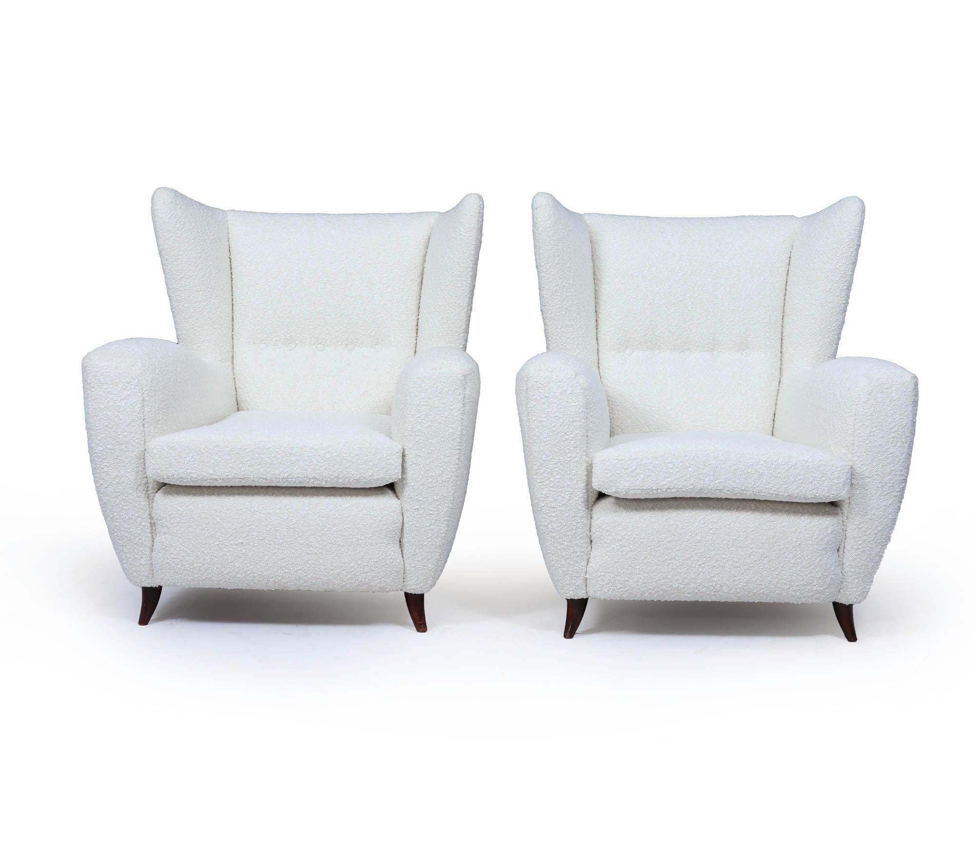 Mid-Century Modern Paire de fauteuils à dossier en bouclé italiens du milieu du siècle dernier, c.C.S. en vente