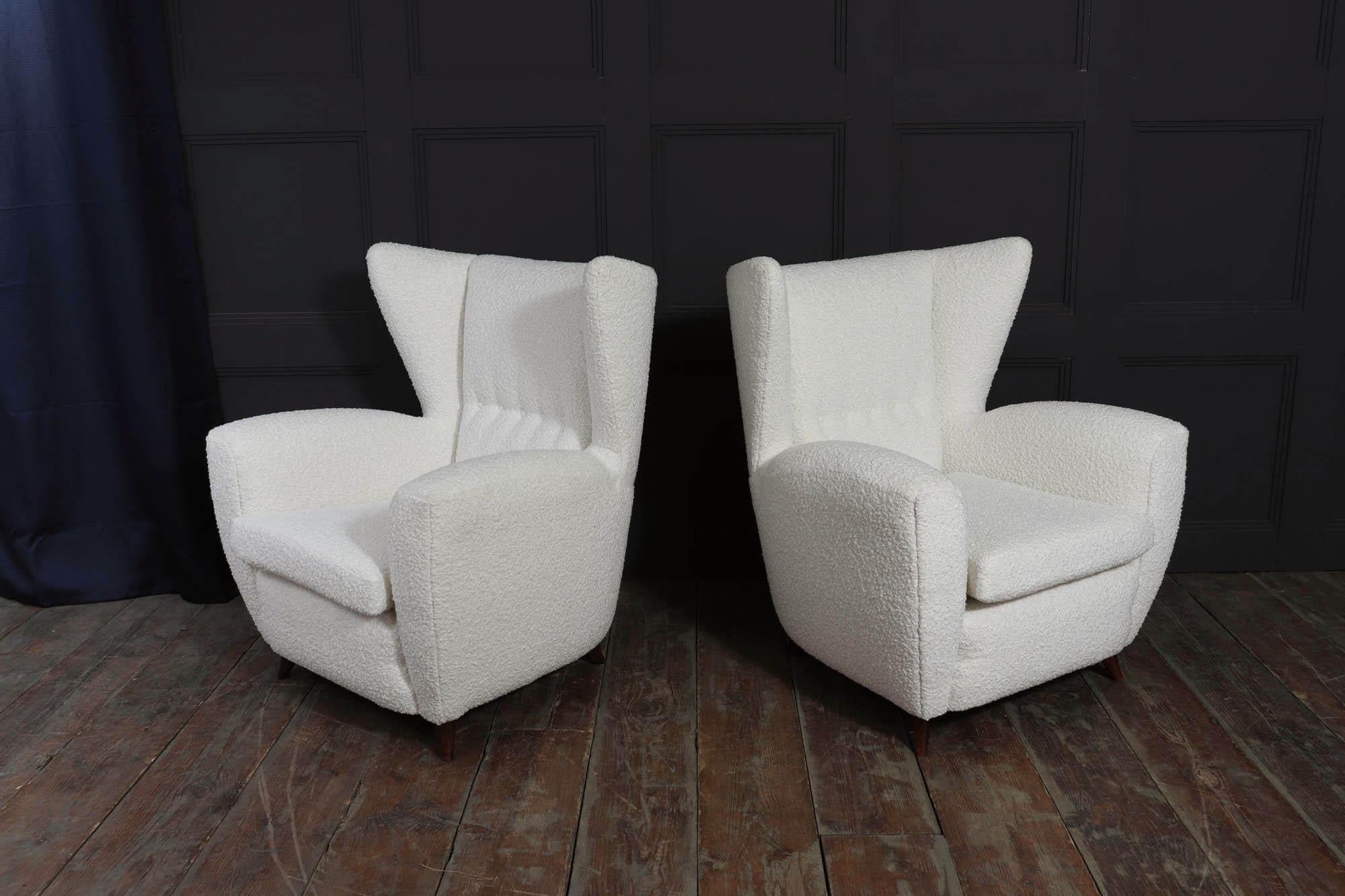 Paire de fauteuils à dossier en bouclé italiens du milieu du siècle dernier, c.C.S. en vente 1