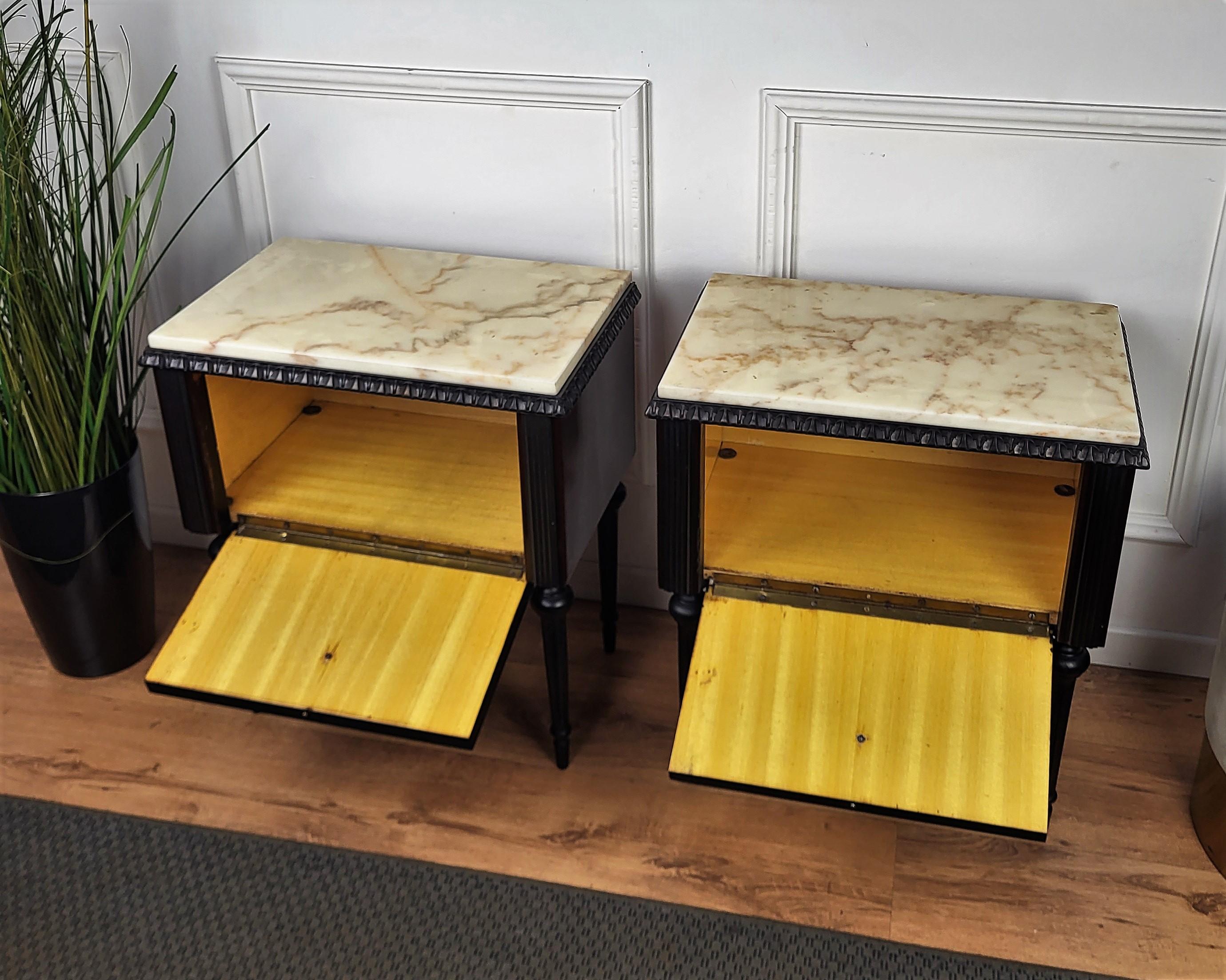 Pair of Italian Midcentury Art Deco Night Stands Bedside Tables Marble Top In Good Condition In Carimate, Como