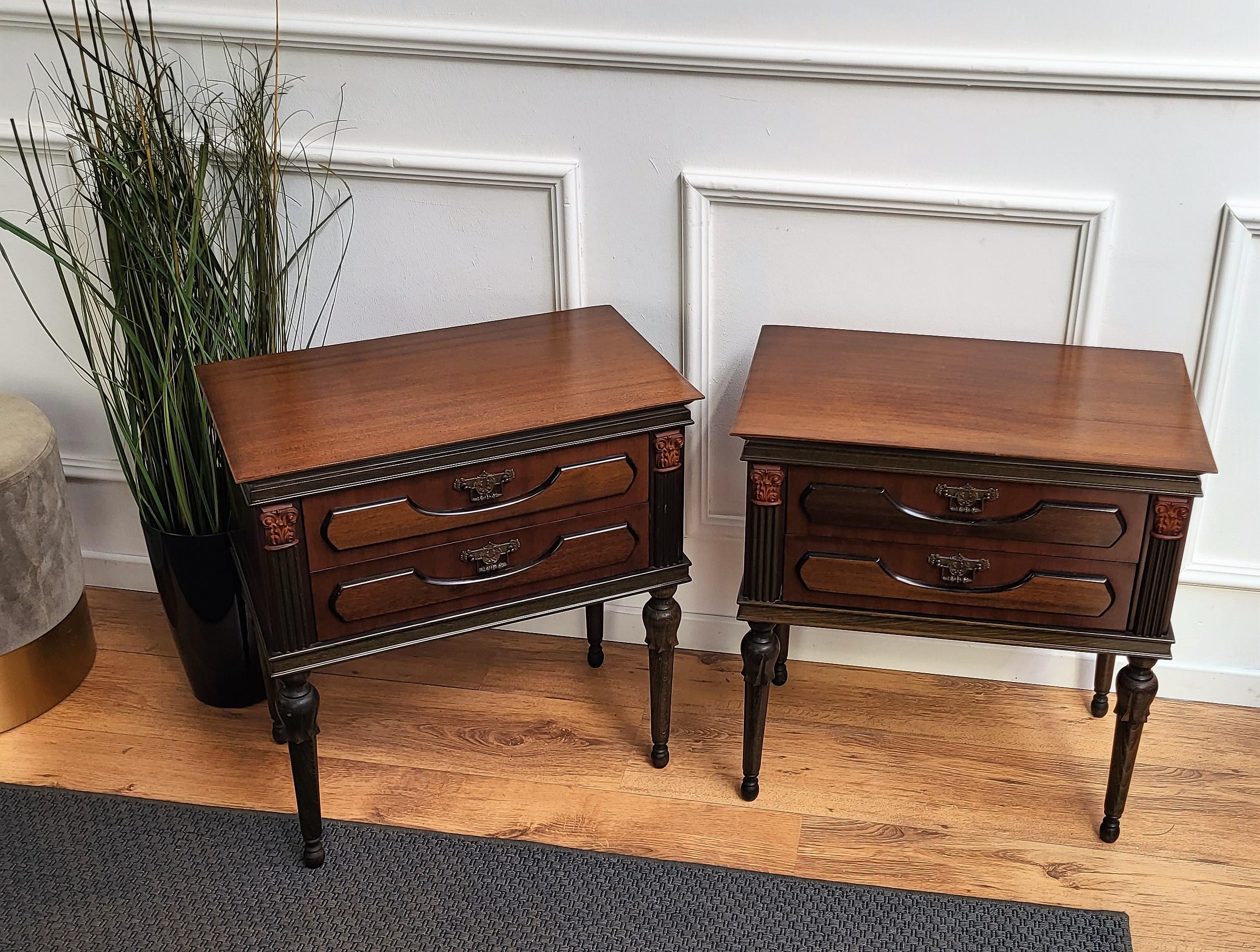 20th Century Pair of Italian Midcentury Art Deco Night Stands Bedside Tables Walnut Fruitwood