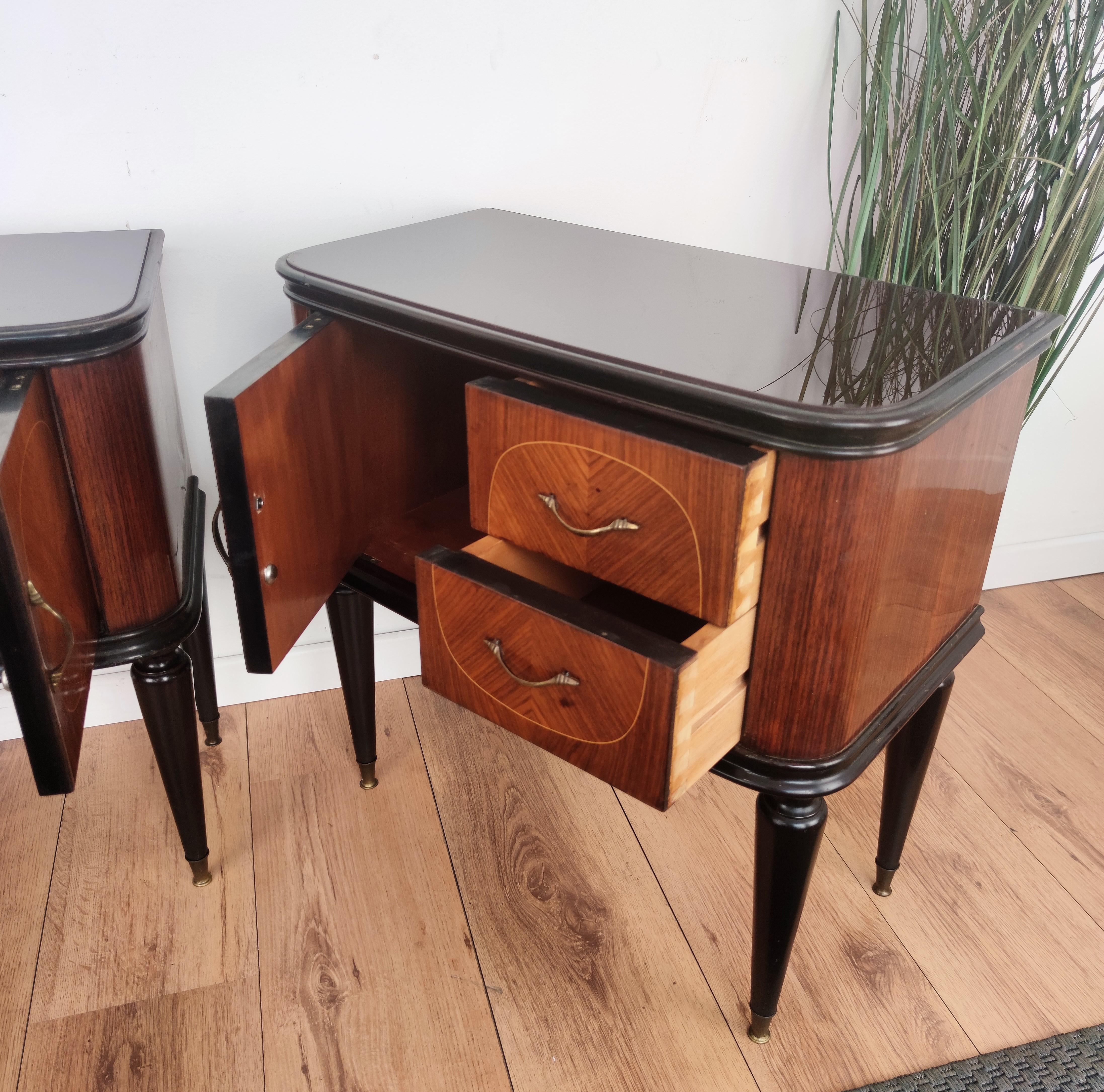 Pair of Italian Midcentury Art Deco Night Stands Walnut and Glass Top In Good Condition In Carimate, Como