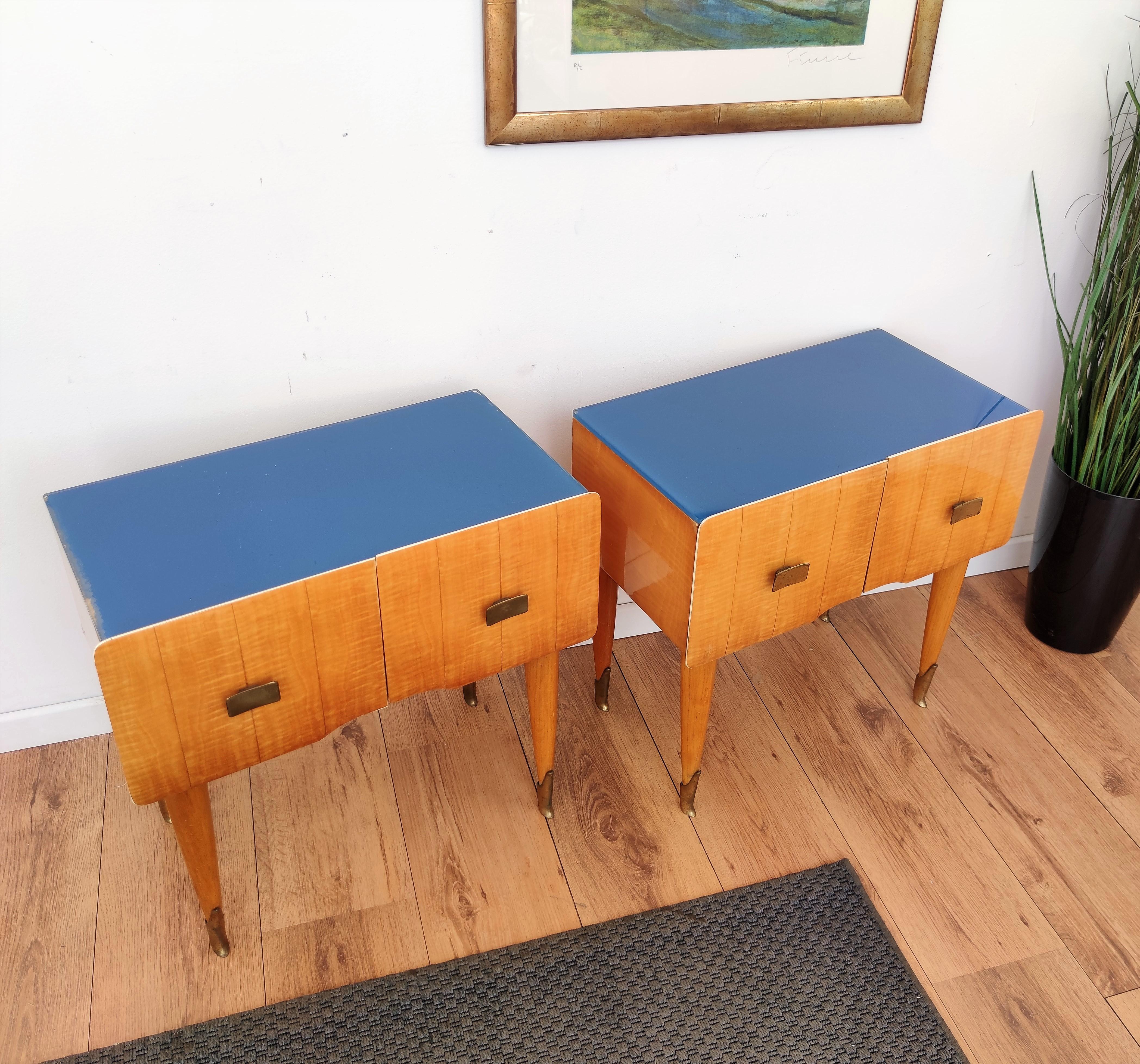 Pair of Italian Midcentury Art Deco Nightstands Bedside Tables Maple & Glass Top 1