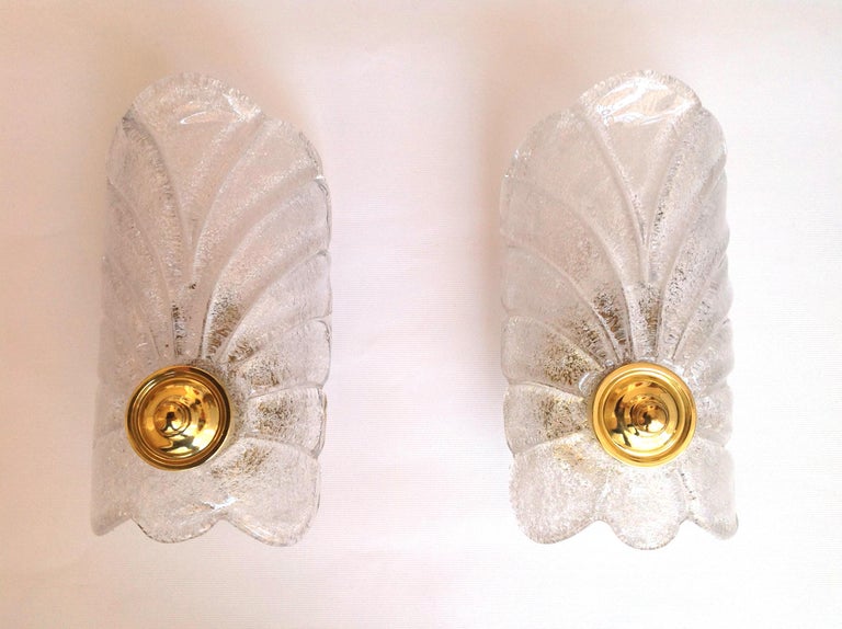 Pair of Italian Midcentury Clear Murano Glass Wall Sconces, 1960s In Good Condition For Sale In Badajoz, Badajoz