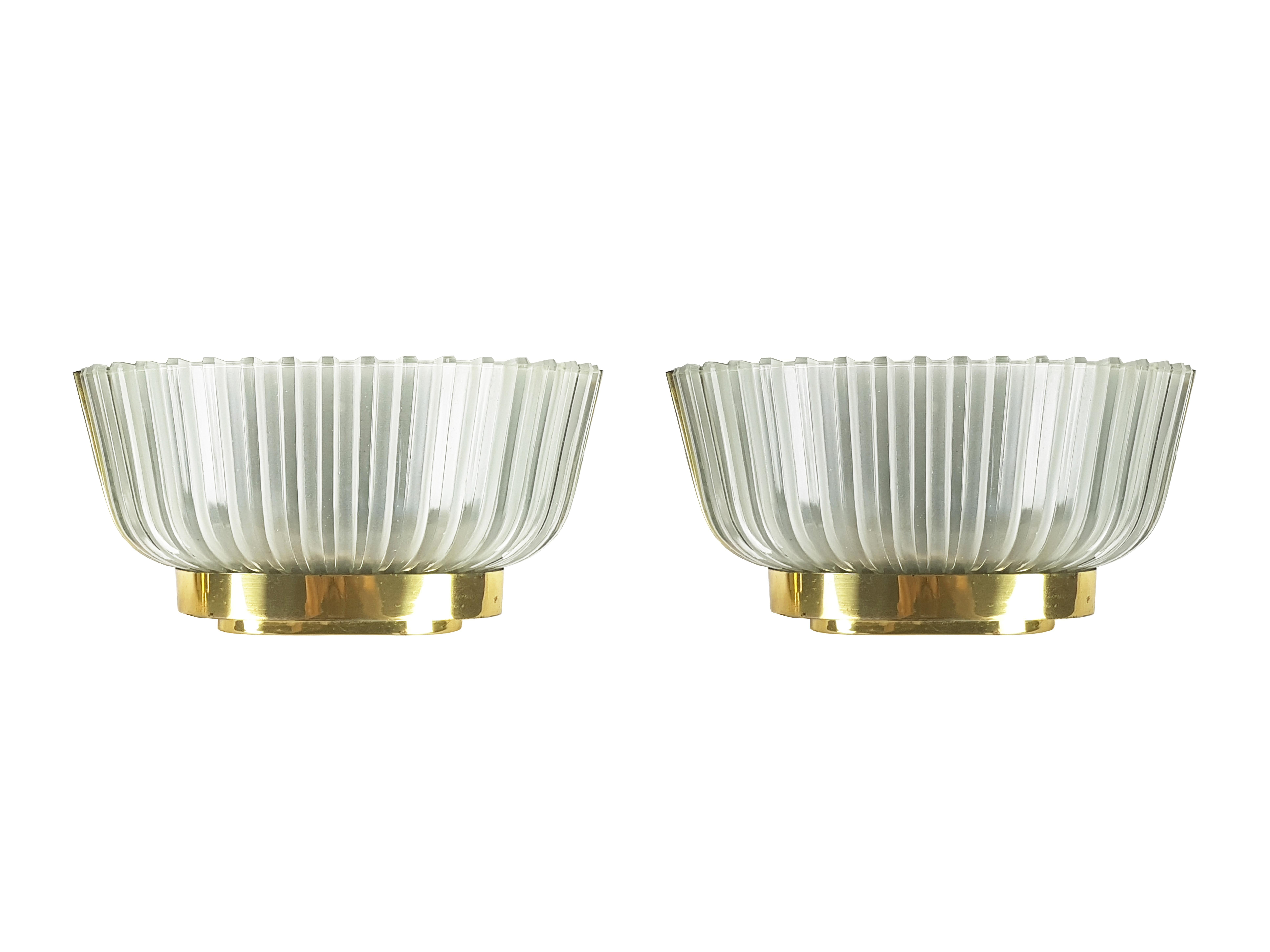 Art Deco Pair of Italian Midcentury Glass and Brass Sconces