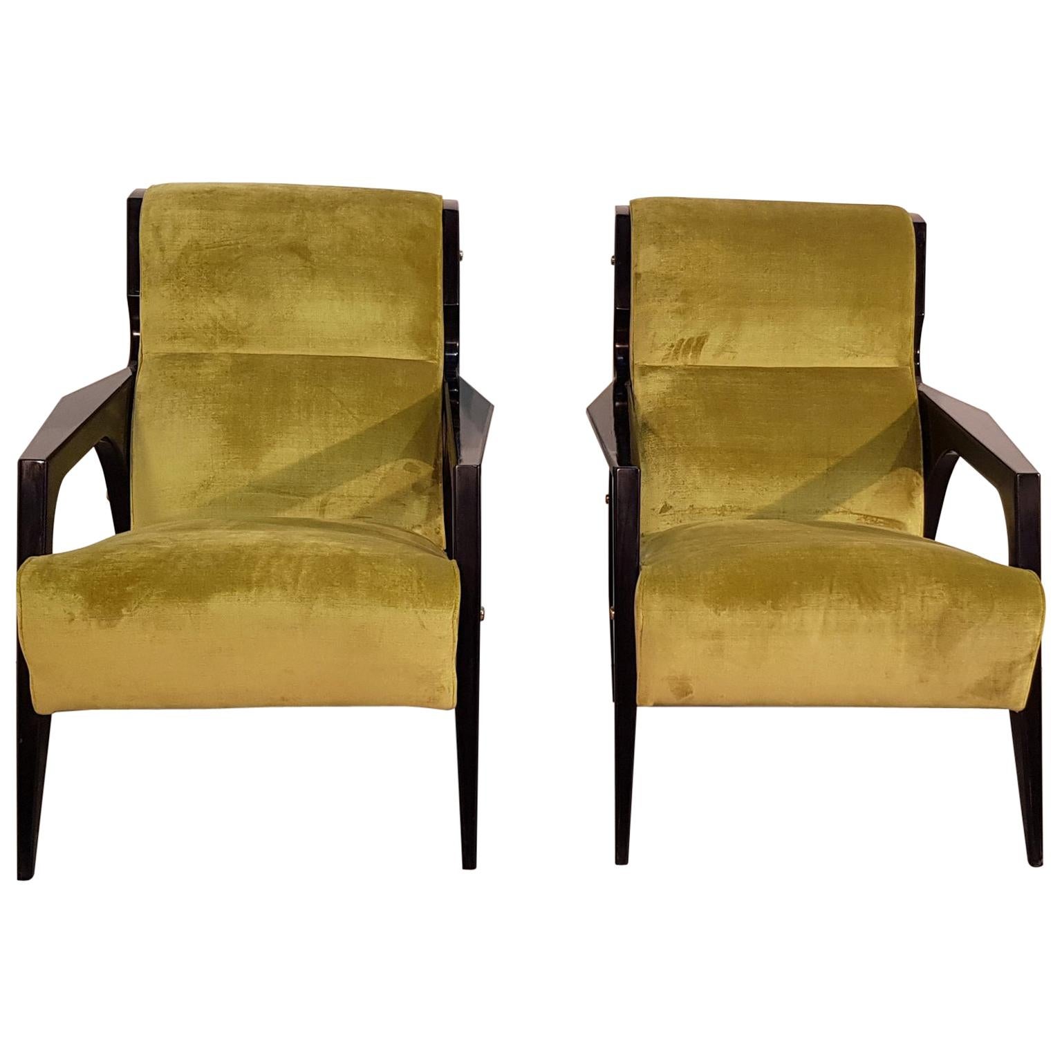 Pair of Italian Midcentury Green Upholstered Armchairs by Gio Ponti, 1950s For Sale