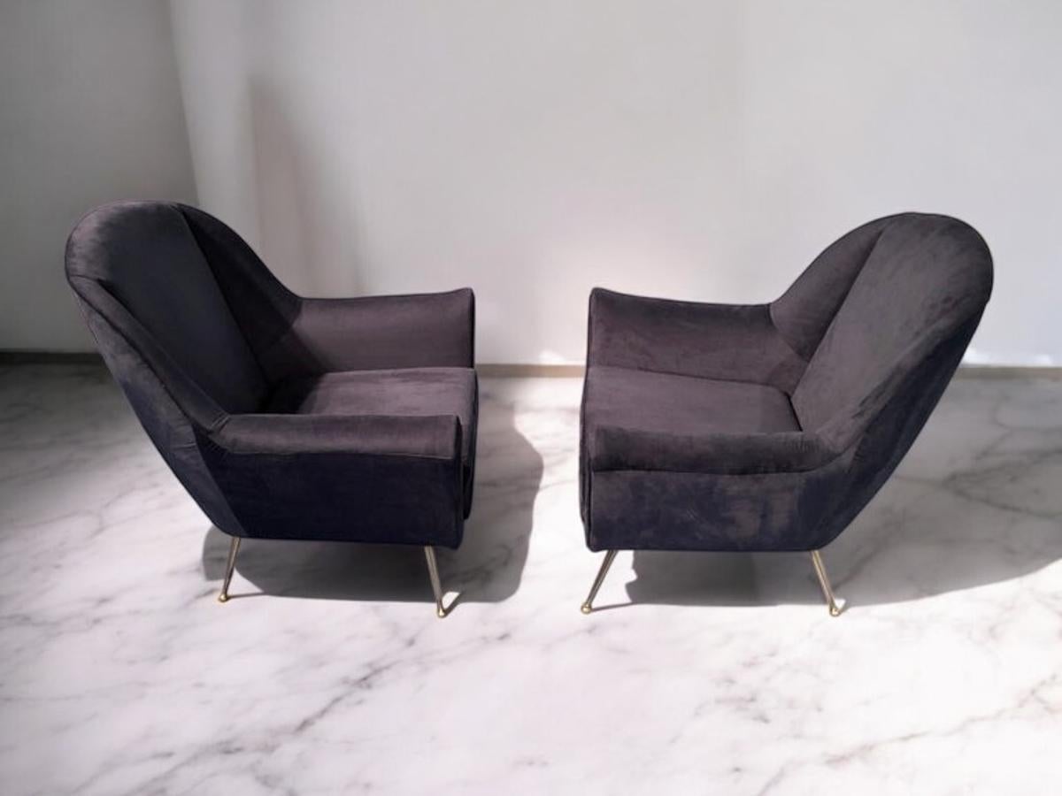 Paire de fauteuils italiens du milieu du siècle en velours bleu nuit, style Gio Ponti, années 1950 en vente 8