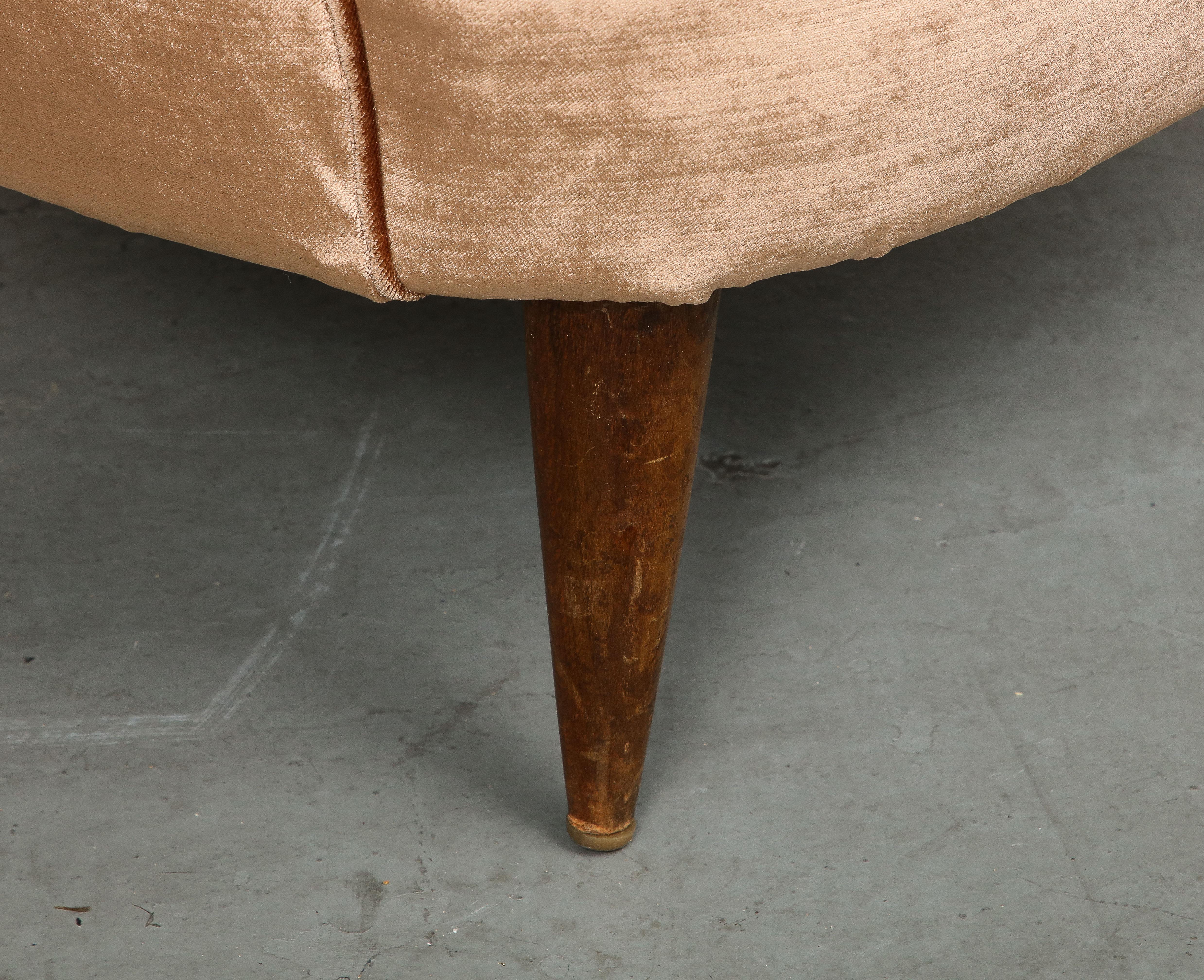Pair of Italian Mid-Century Modern Lounge Chairs in Copper Velvet 5