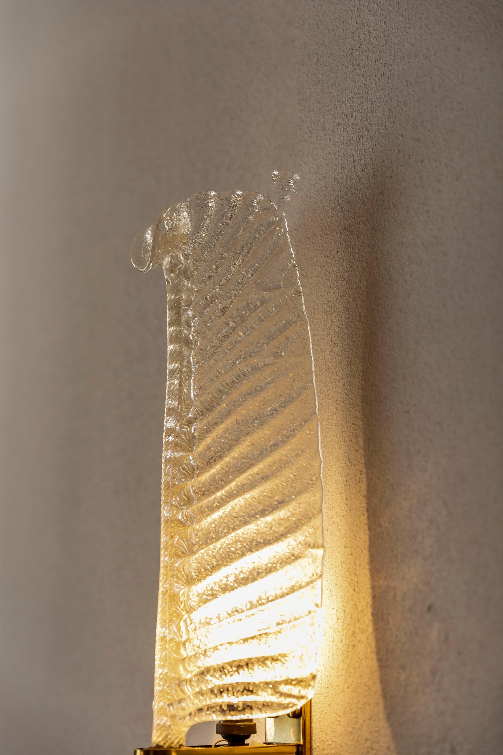 Mid-20th Century Pair of Italian Midcentury Murano Glass Sconces Attributed to Venini