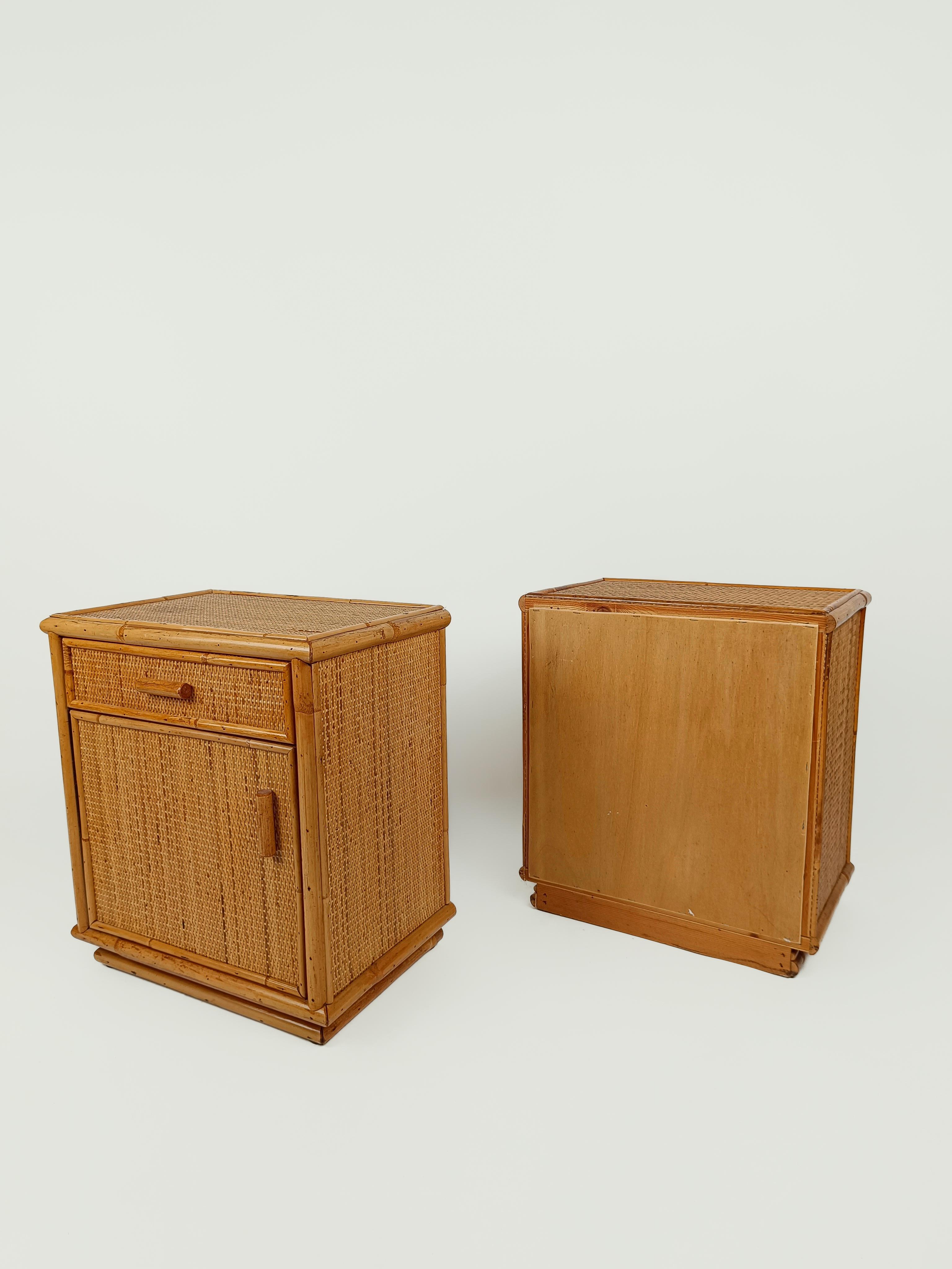 Pair of Italian MIdCentury Night Stand in Wicker Bamboo Cane and Rattan, 1970s  For Sale 3