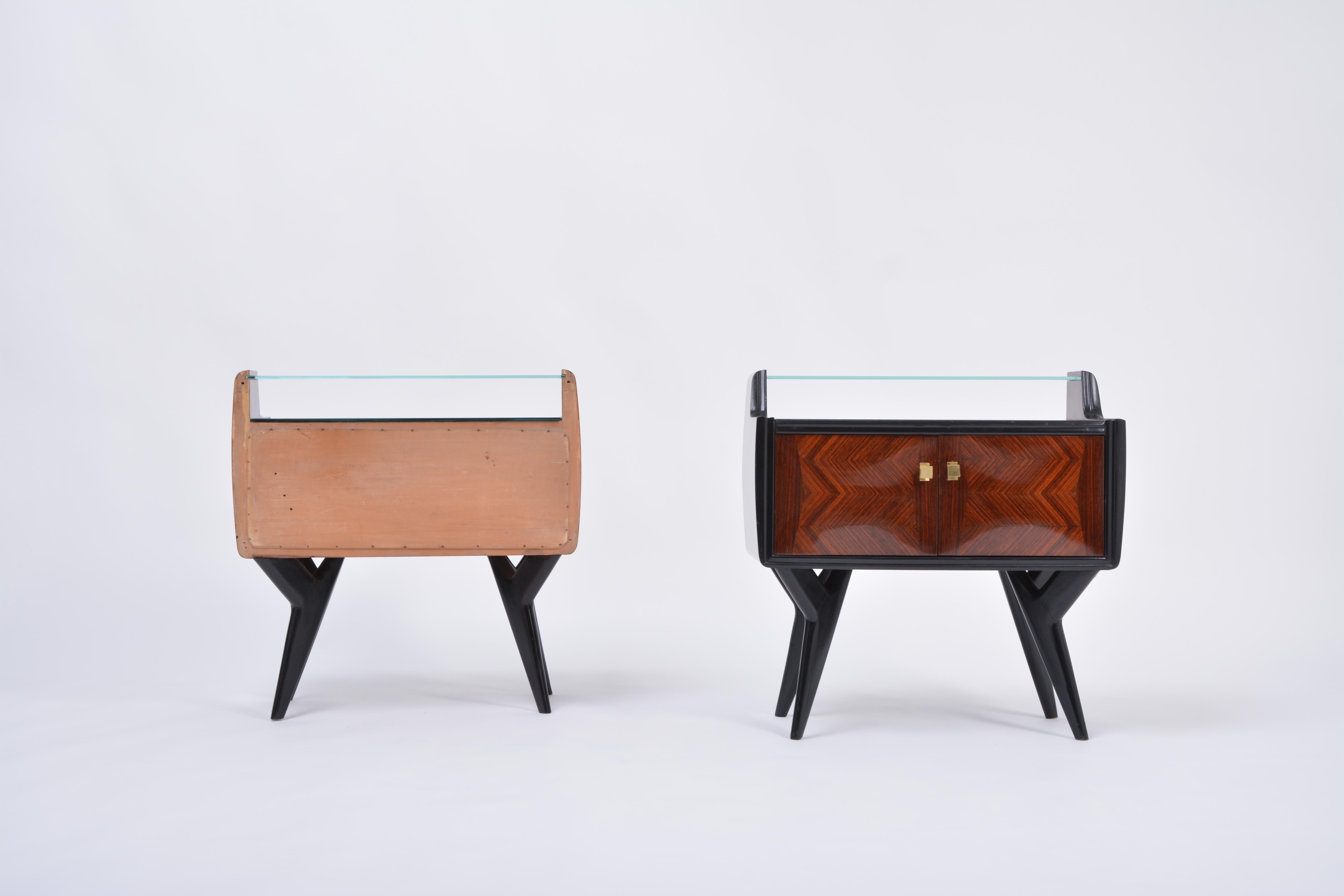 Glass Pair of Italian Midcentury Nightstands with Sculptural Base