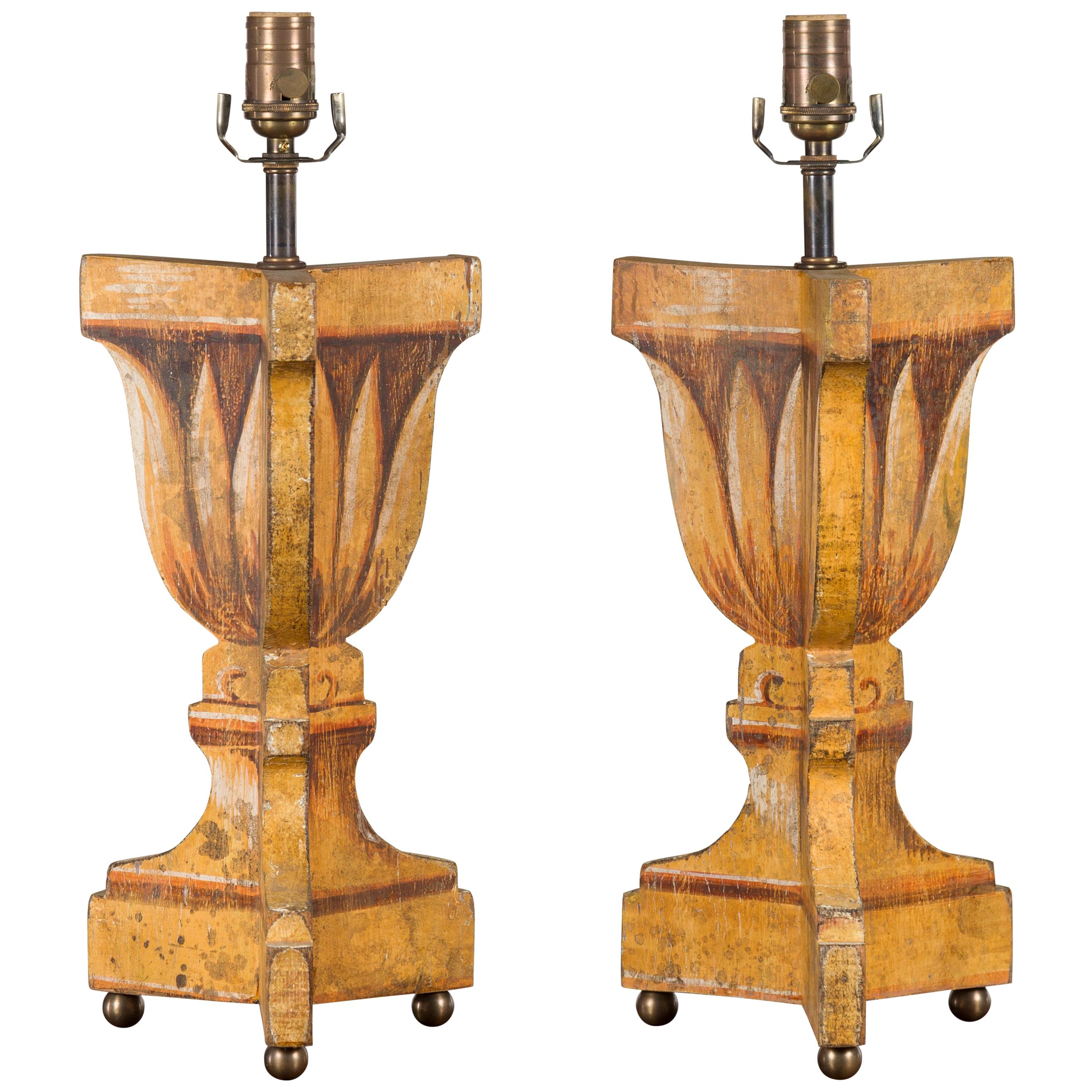 Pair of Italian Midcentury Painted and Carved Table Lamps with Stylized Foliage For Sale