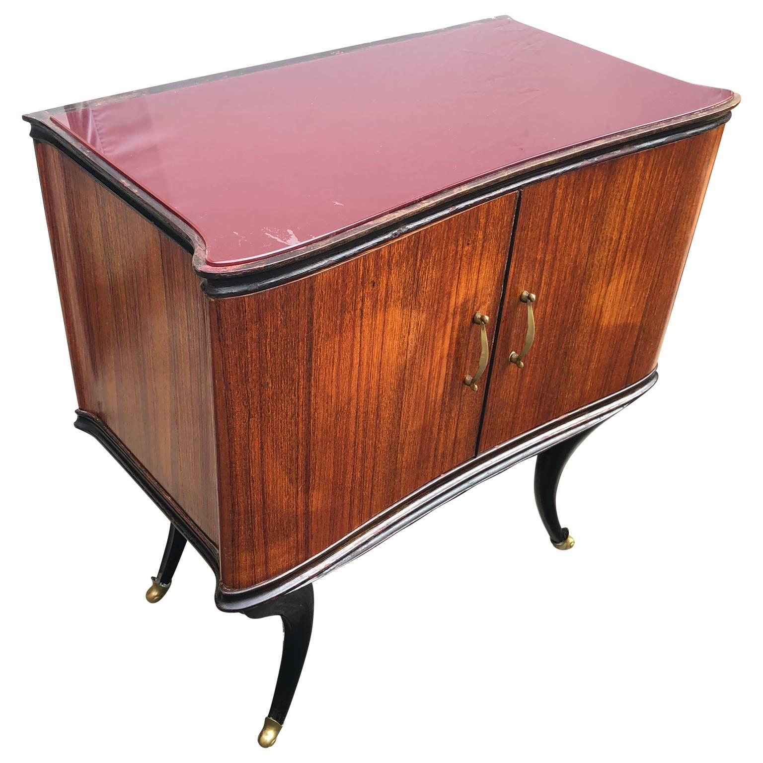 20th Century Pair Of Italian Mid-Century Red Glass-top Bed Side Tables On Brass-Capped Feet