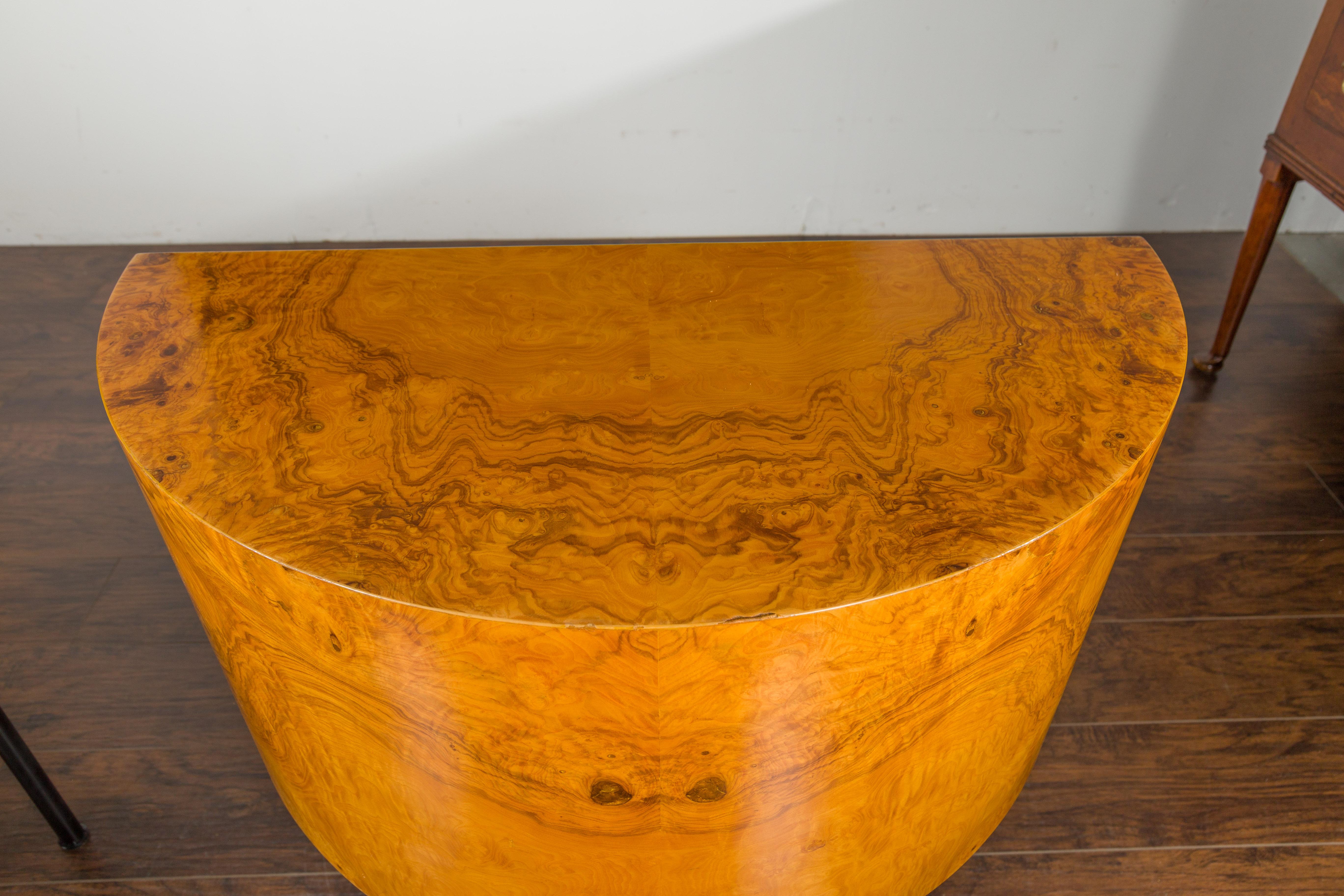 Paar italienische Demilune-Tische aus Nussbaumholz auf maßgefertigten Eisensockeln aus der Mitte des Jahrhunderts im Angebot 4