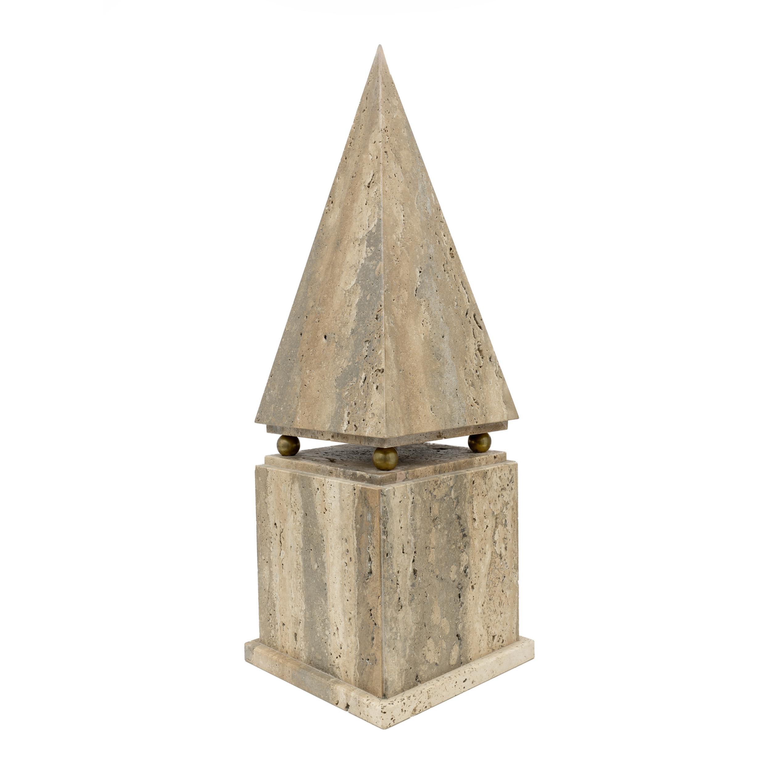 Pair of Italian Minimalist Roman Travertine Obelisk, Italy, 1970 For Sale 2