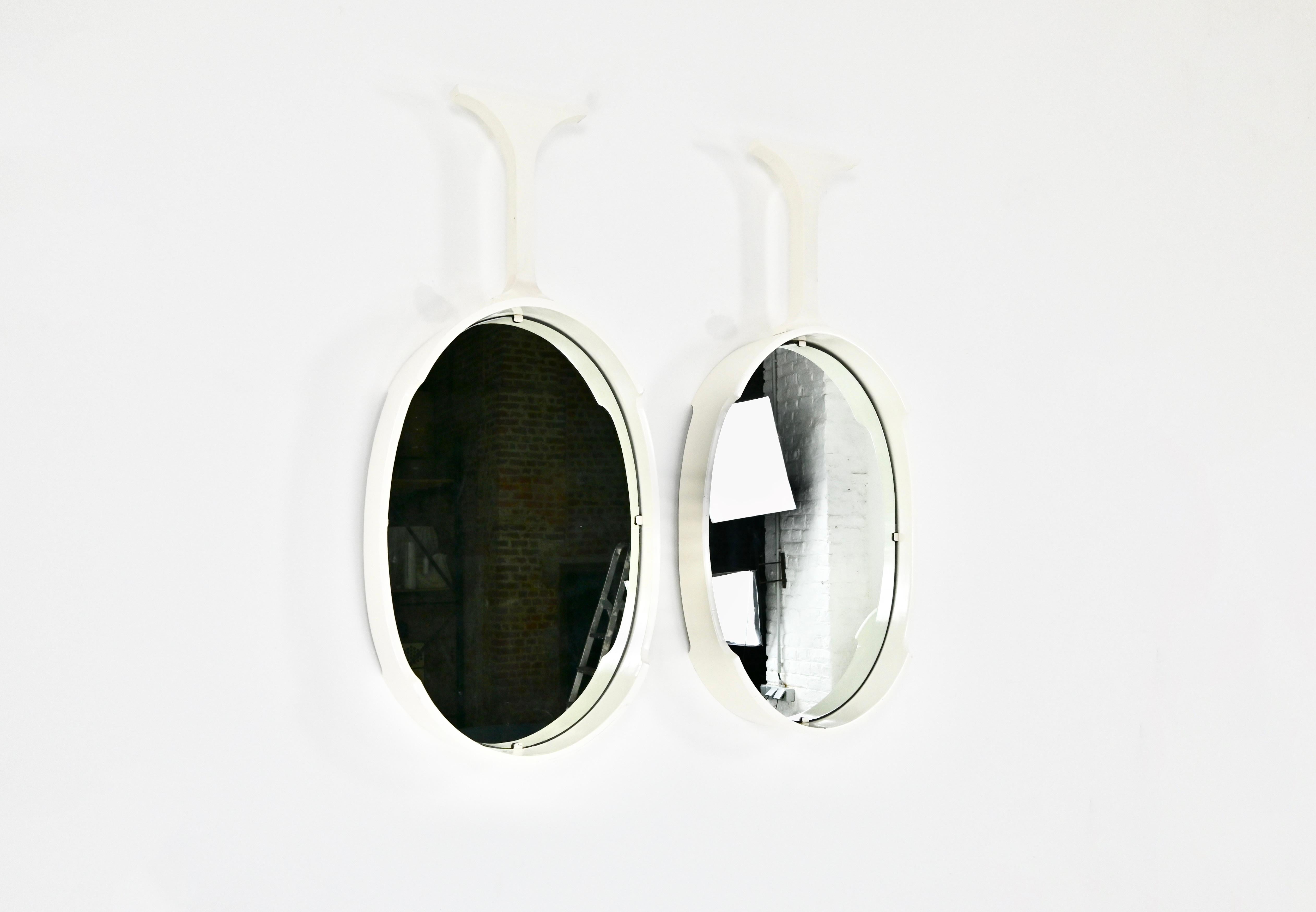 Mid-Century Modern Pair of Italian Mirrors, 1970s For Sale
