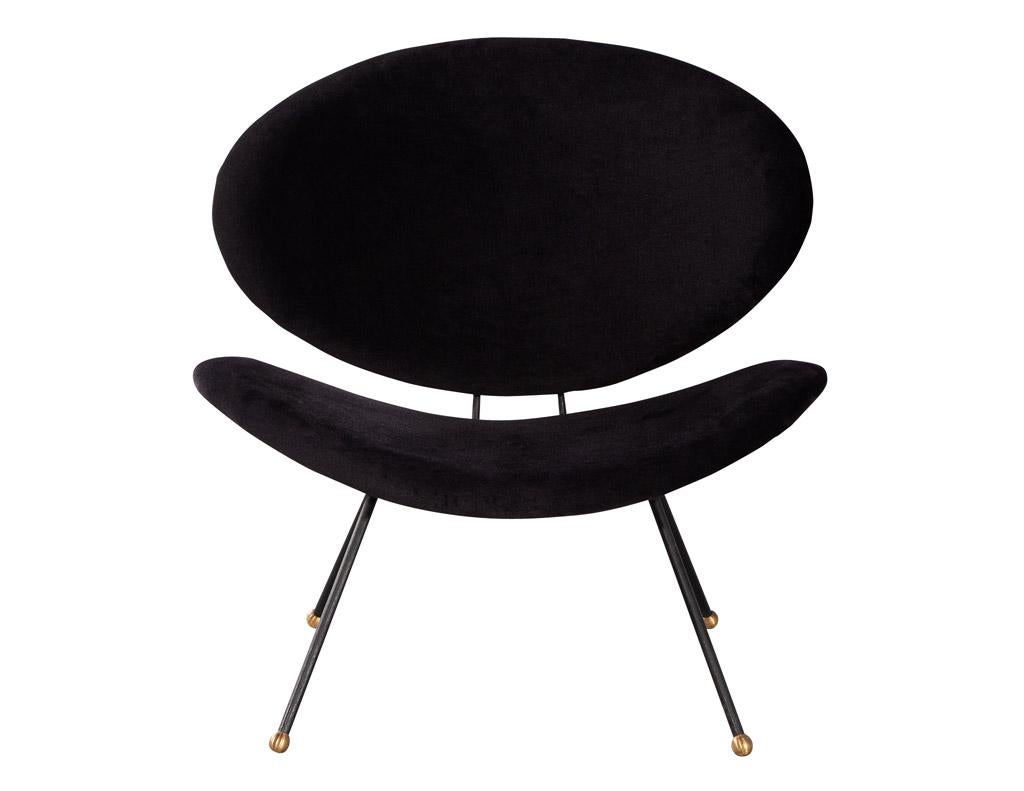 Late 20th Century Pair of Italian Modern Black Velvet Accent Chairs For Sale