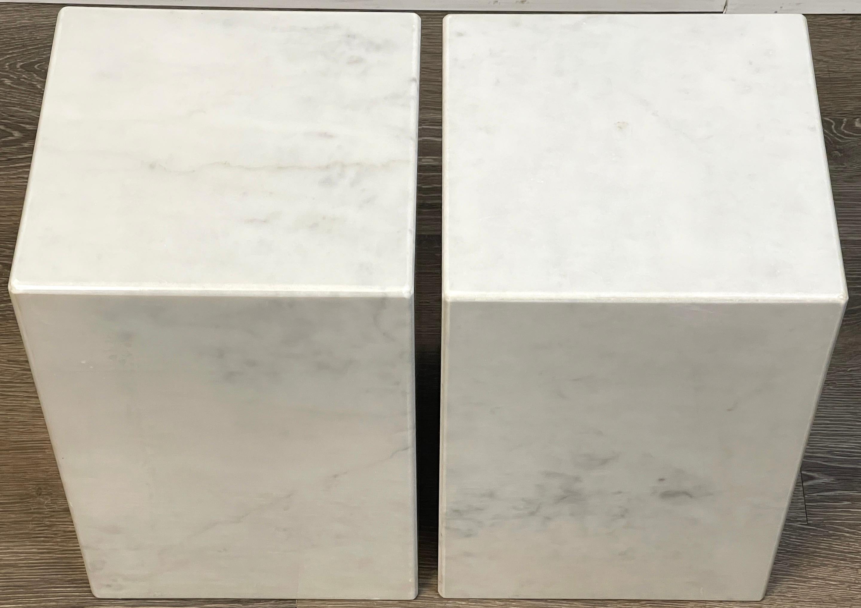 Pair of Italian Modern Carrera Marble Monolith Side Tables In Good Condition In West Palm Beach, FL