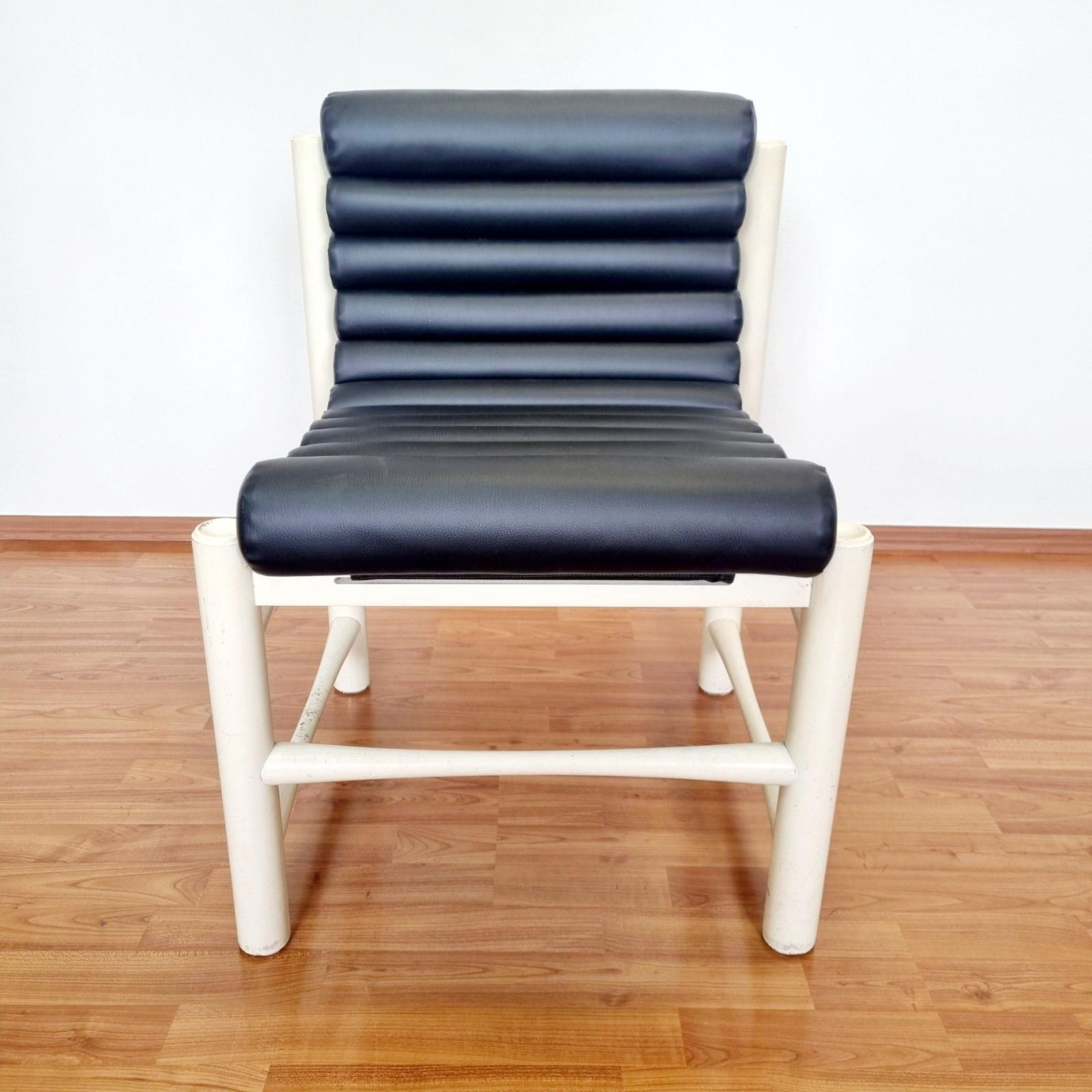 Pair of Italian Modern Chairs, Italy 70s Bon état - En vente à Lucija, SI