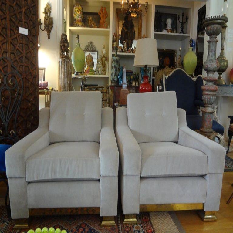 Pair of Italian Modern Cube Chairs with Brass Bases 10