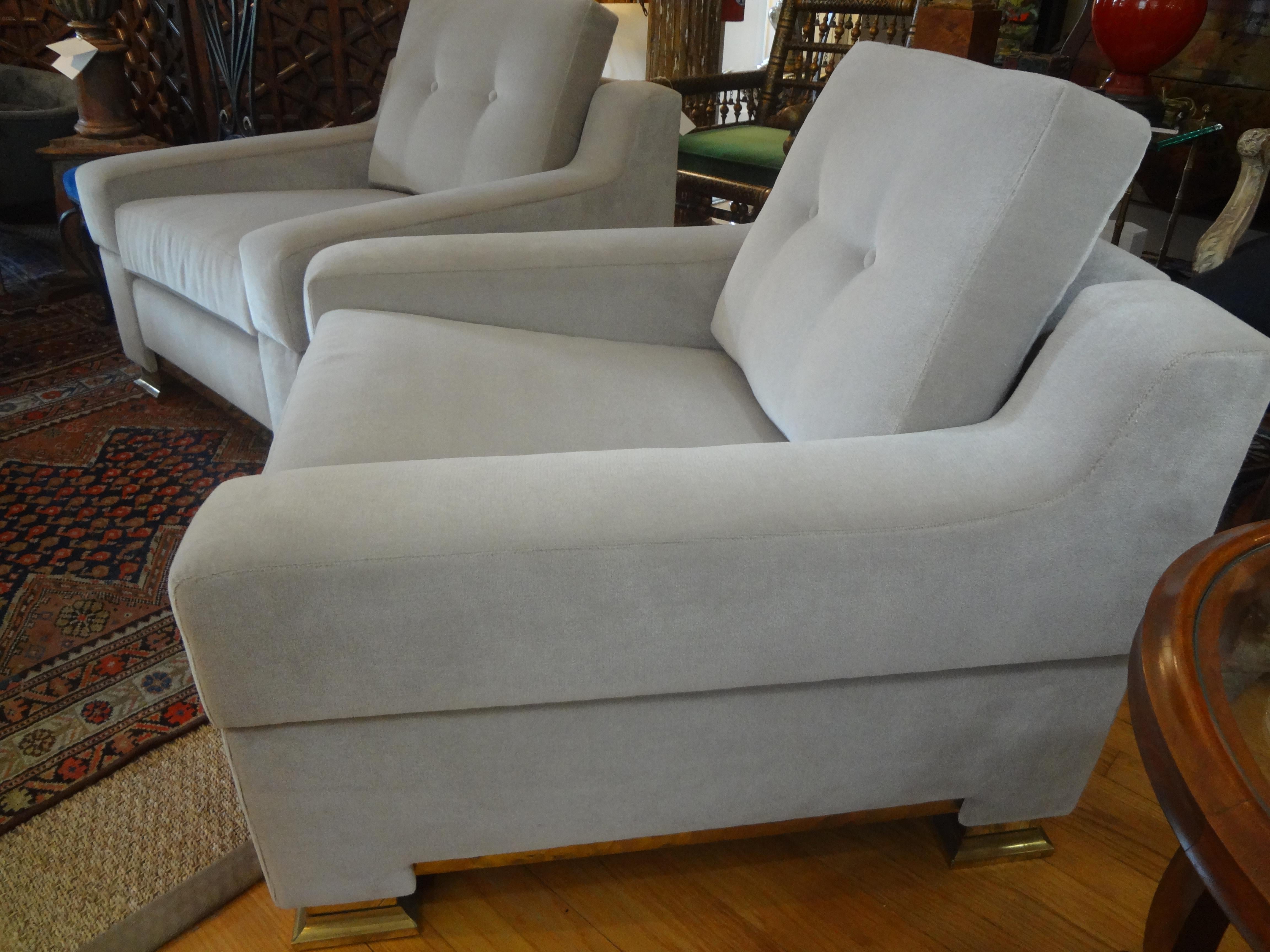 Pair of Italian Modern Cube Chairs with Brass Bases In Good Condition In Houston, TX