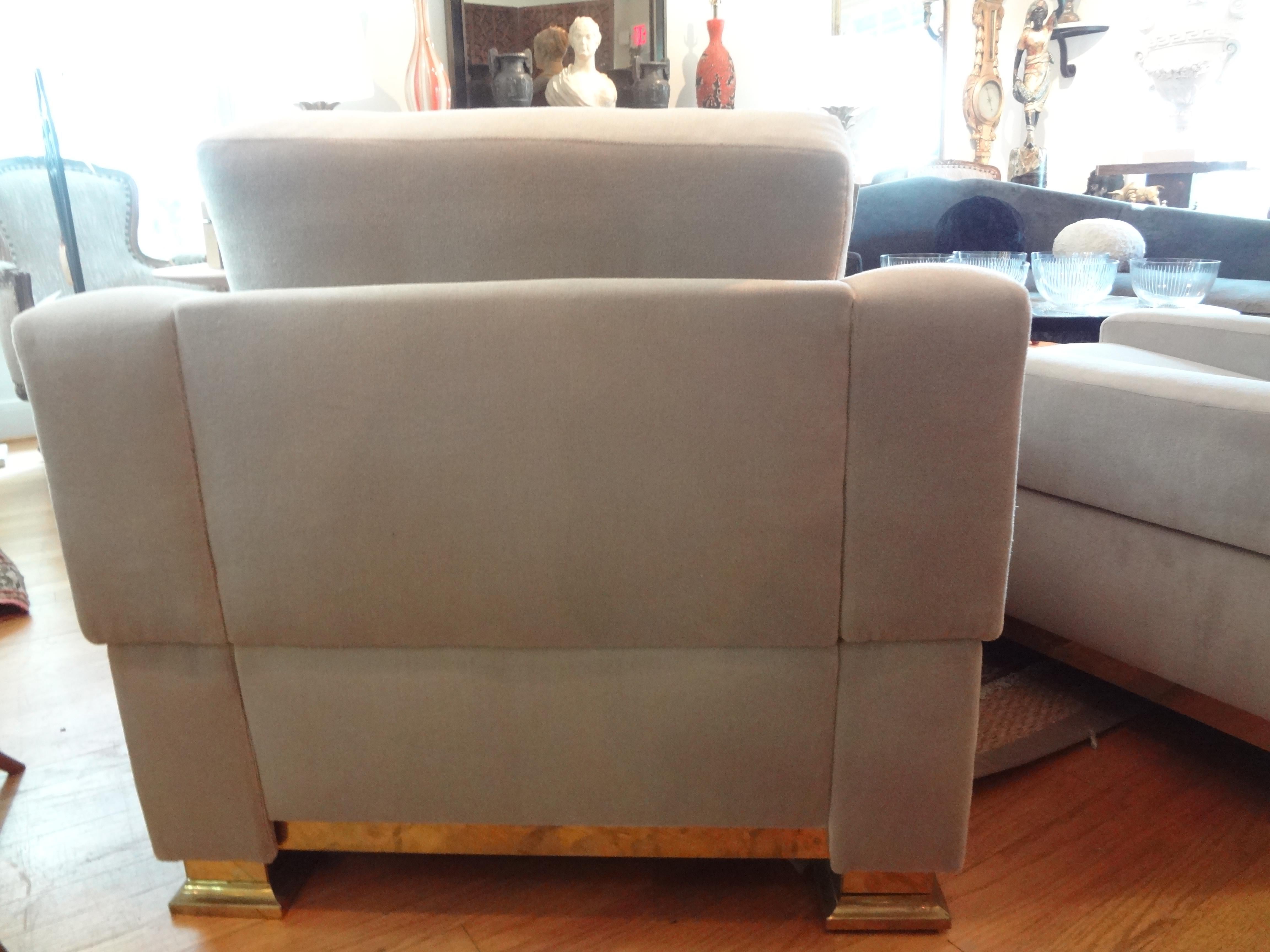 Late 20th Century Pair of Italian Modern Cube Chairs with Brass Bases