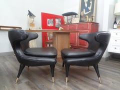 Pair of Italian Modern Curved Back Chairs Upholstered in Black Leather