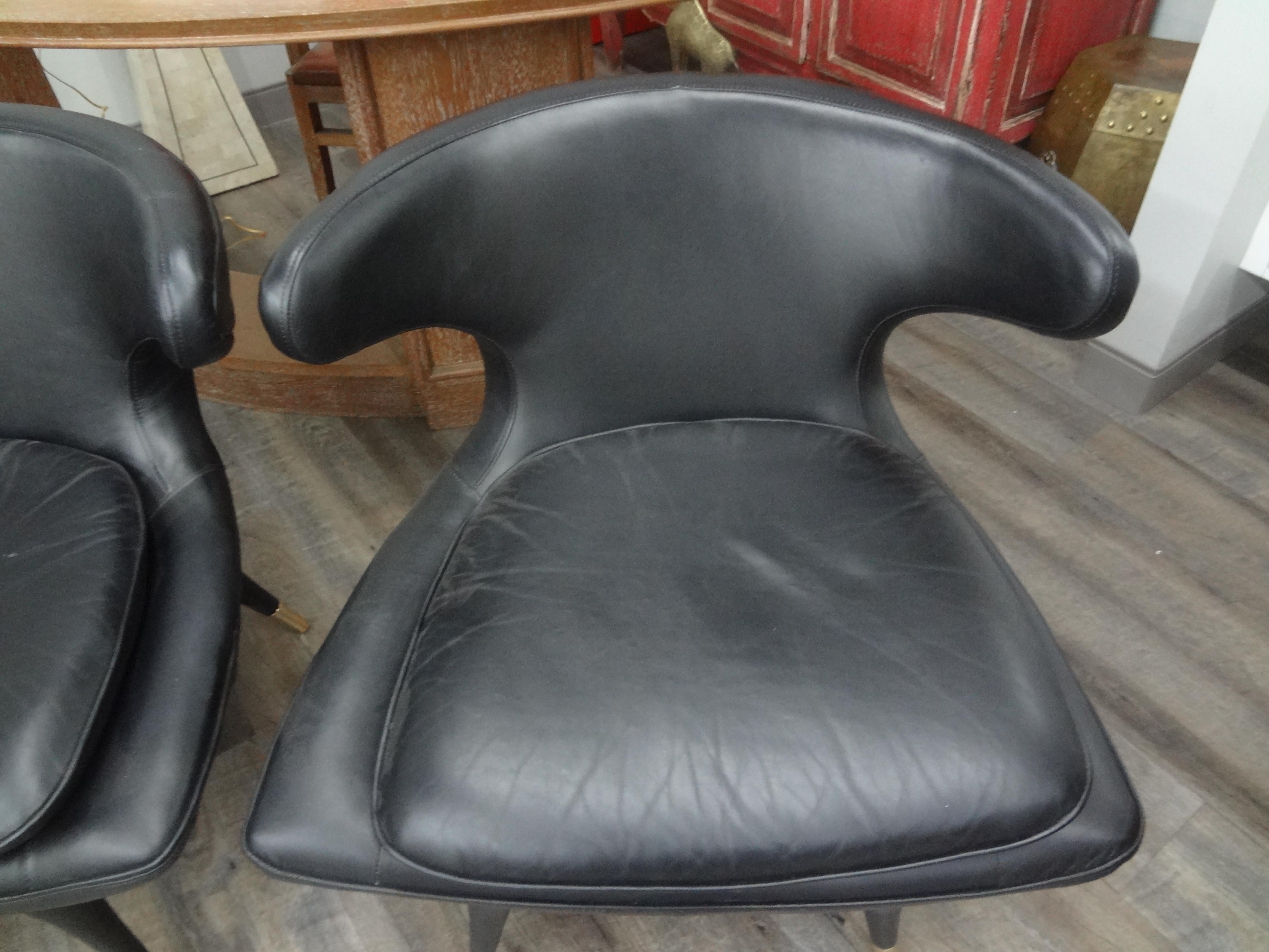 Mid-20th Century Pair of Italian Modern Curved Back Chairs Upholstered in Black Leather For Sale